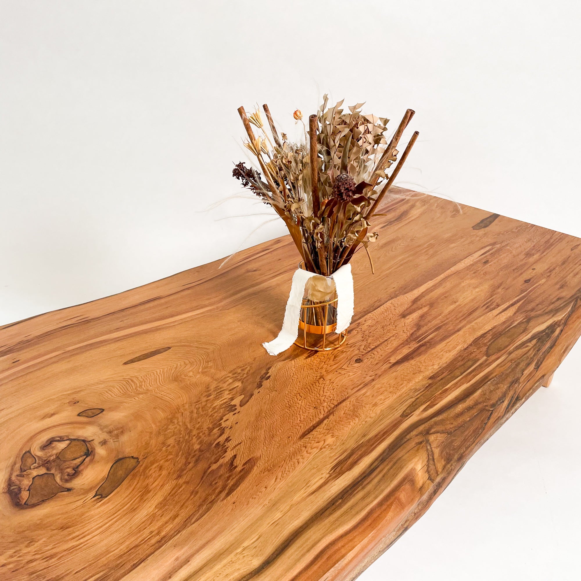 KIDO MEIMOKU 屋久杉一枚板リビングテーブル｜160cm(4人掛け) – KIDO