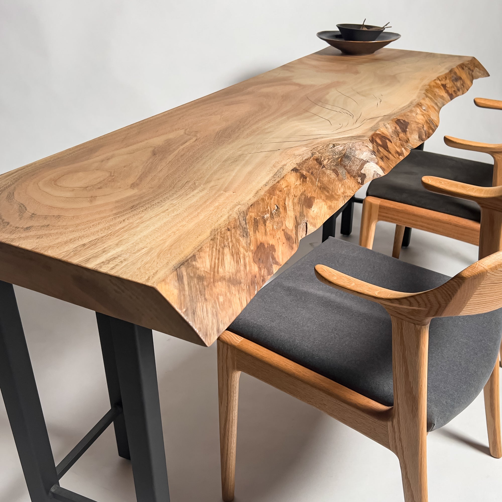 No.2082　楠（くす）/一枚板カウンター