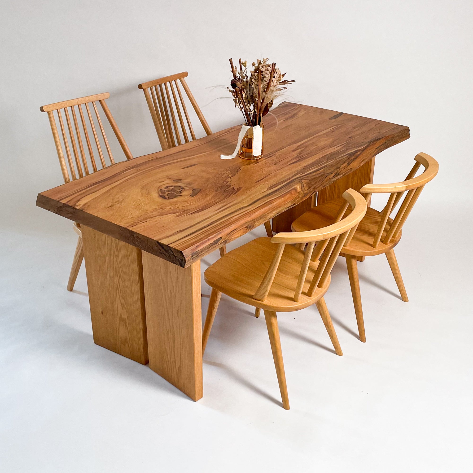 KIDOMEIMOKU 屋久杉（やくすぎ）一枚板ダイニングテーブル｜160m(4人