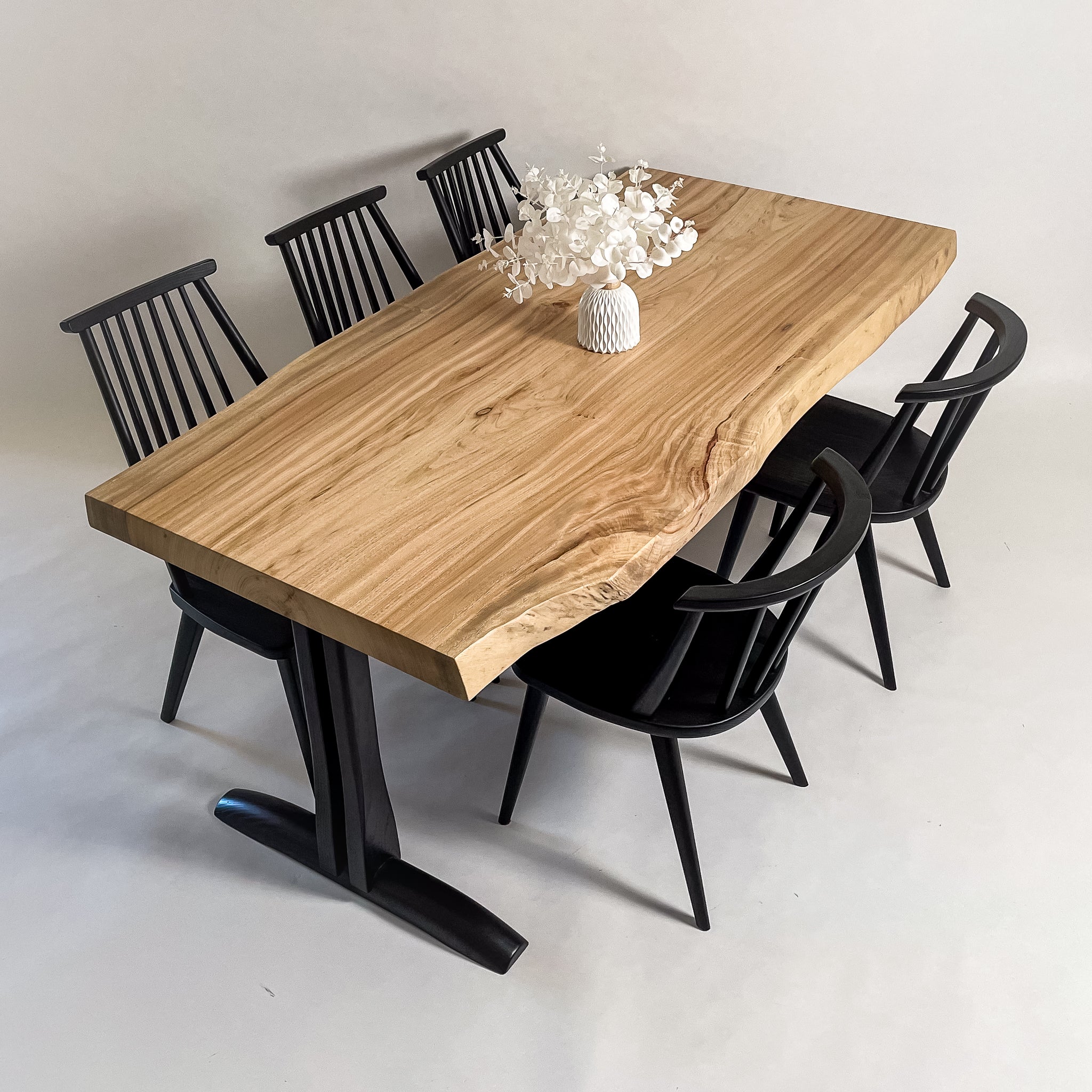 [15万円切り]広葉杉（コウヨウザン）一枚板　ダイニングテーブル 屋久杉一枚板テーブル｜【公式】KIDO MEIMOKU（鬼童銘木