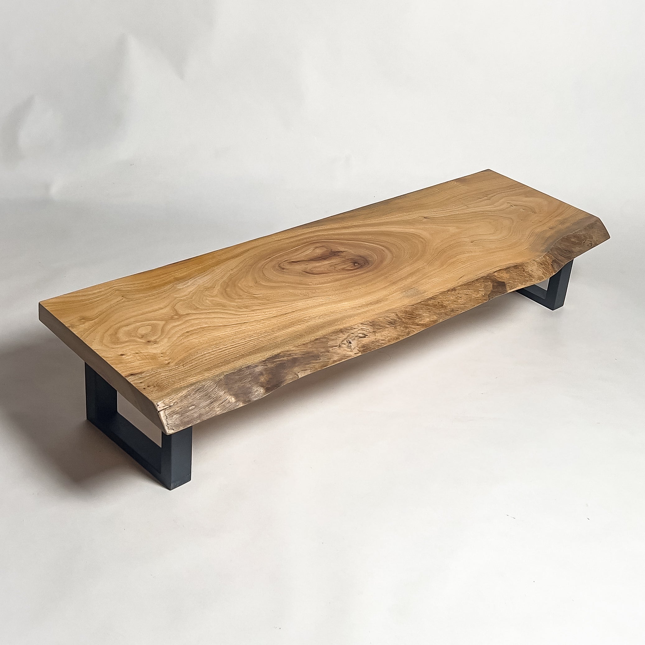 楠(くす)一枚板テーブル｜【公式】KIDO MEIMOKU（鬼童銘木） – 【公式