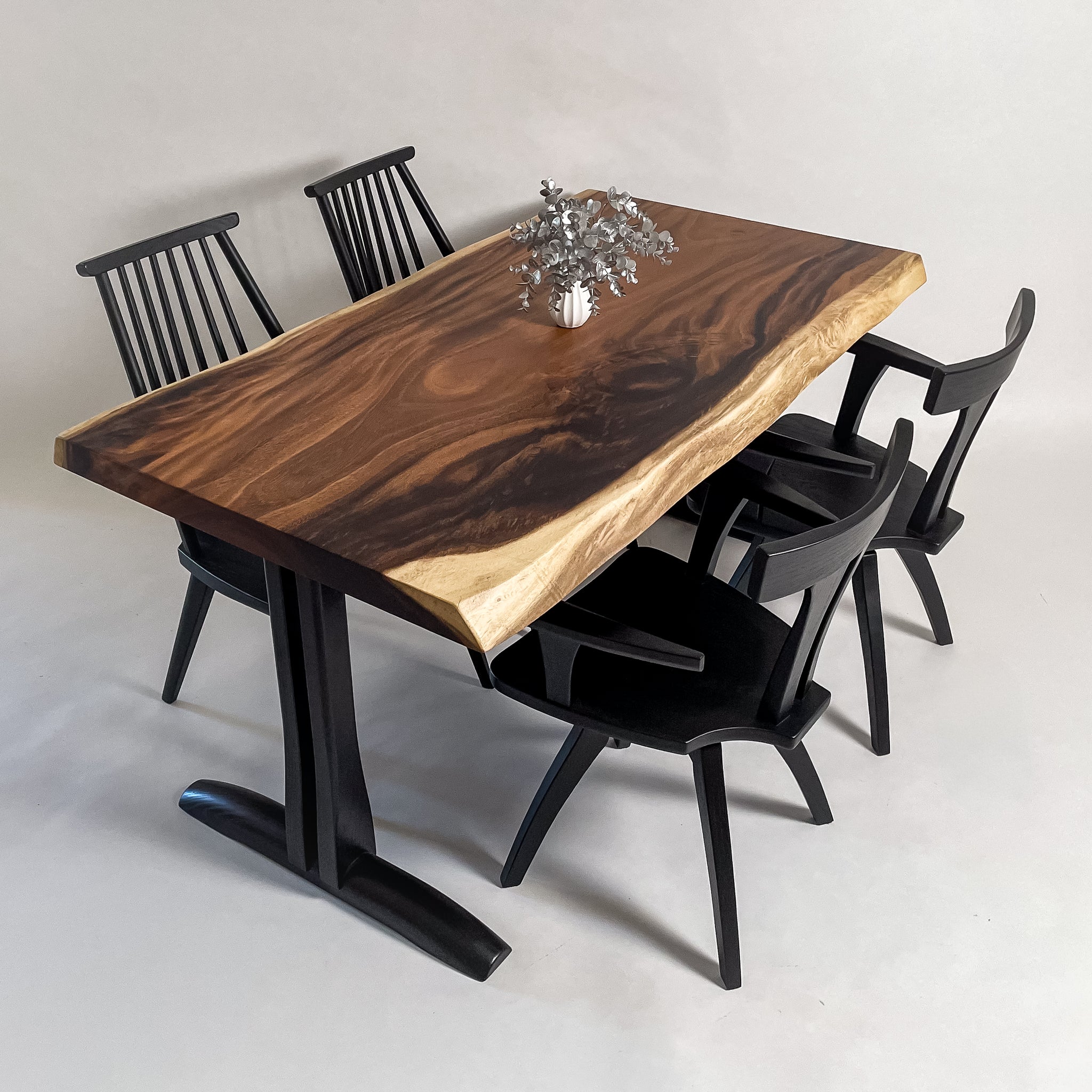 【美品　送料込】モンキーポッド　Monkey Pod 一枚板　ダイニングテーブル KIDO MEIMOKU モンキーポッド一枚板ダイニングテーブル｜150cm