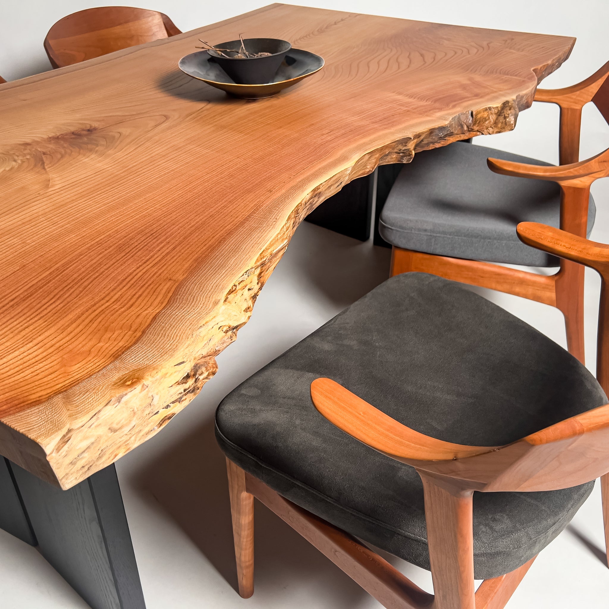 No.2063　欅（けやき）/一枚板ダイニングテーブル