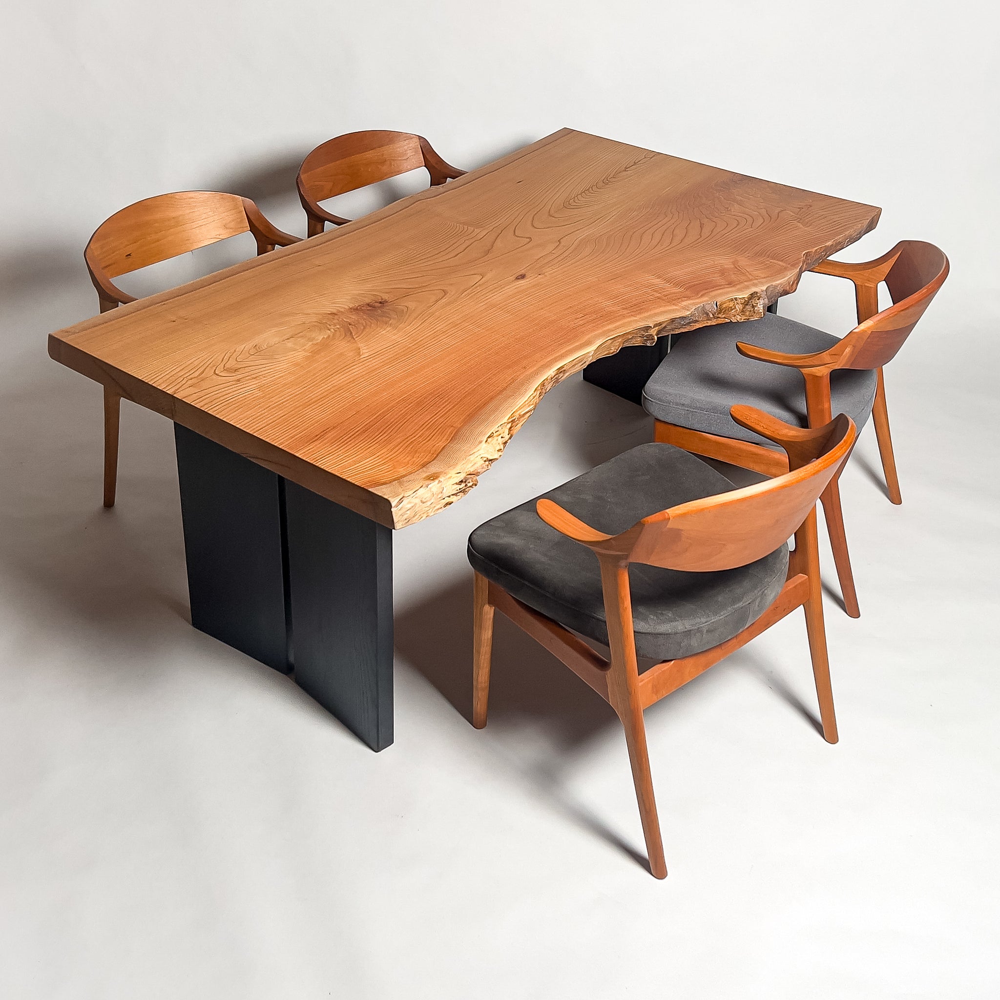 No.2063　欅（けやき）/一枚板ダイニングテーブル