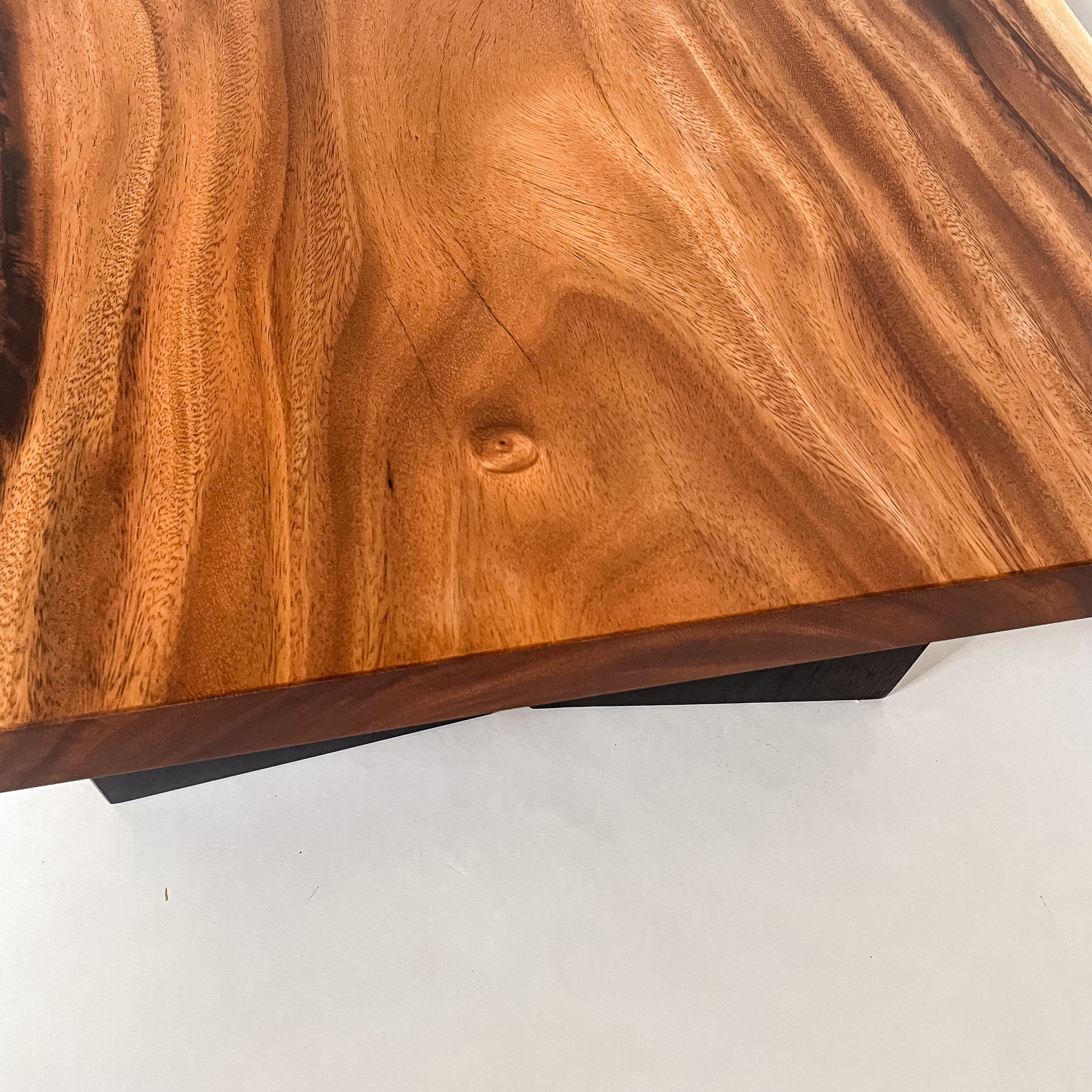 KIDO MEIMOKU モンキーポッド一枚板ダイニングテーブル｜150cm（4人