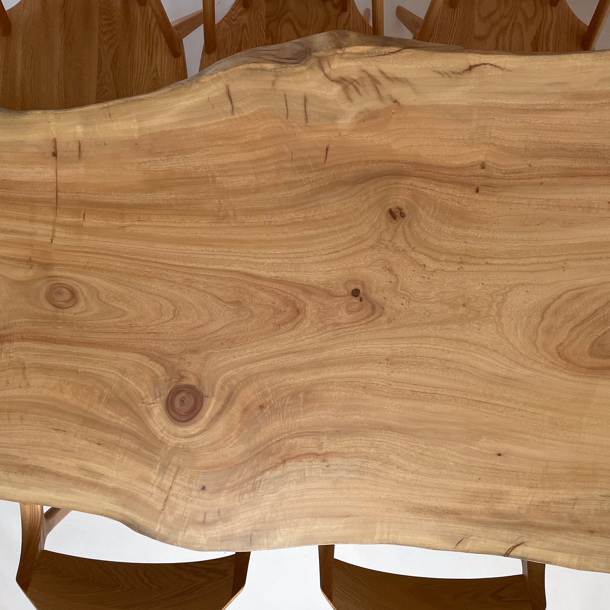 KIDOMEIMOKU 楠一枚板ダイニングテーブル｜180cm(4～6人掛け) – 【公式