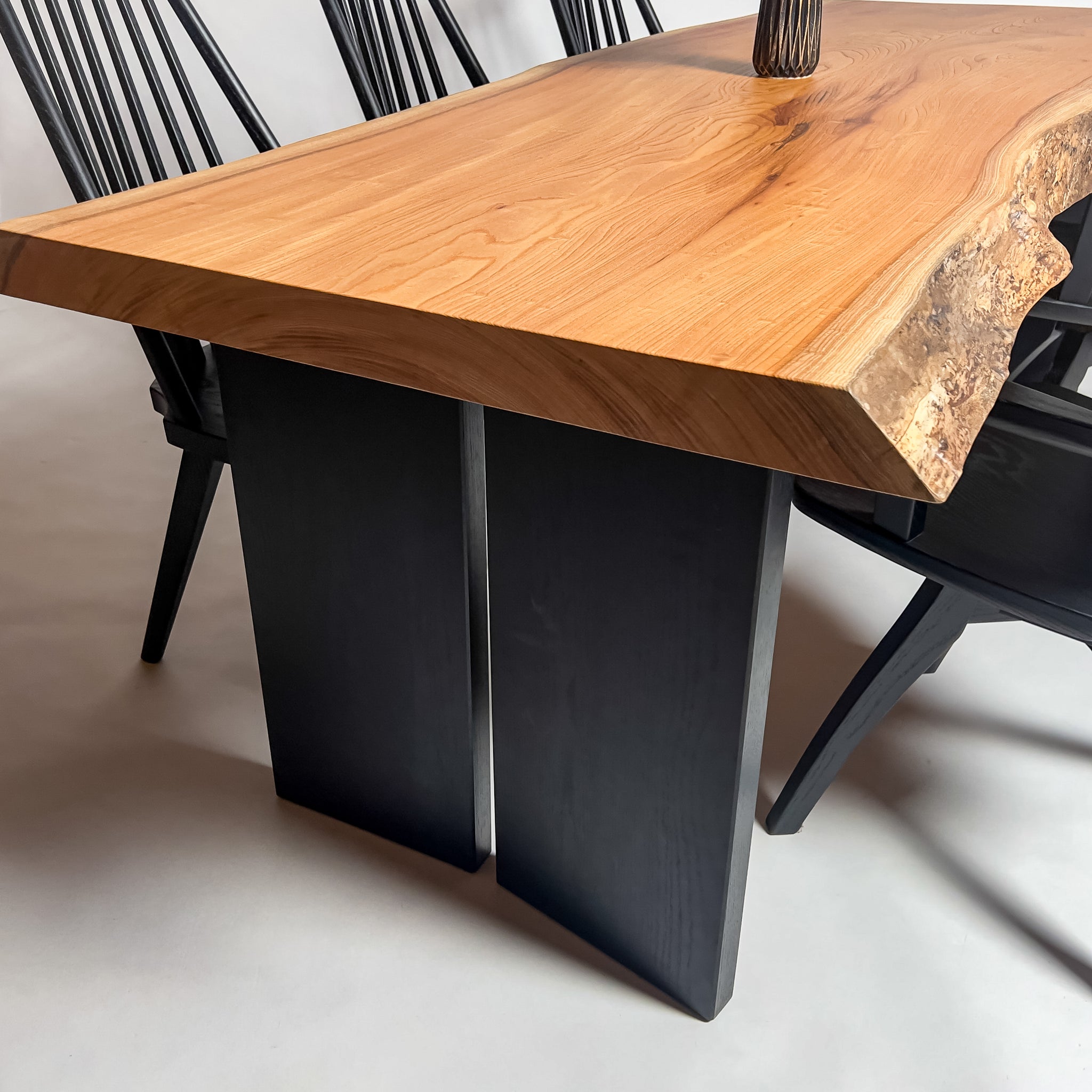 KIDOMEIMOKU 欅一枚板ダイニングテーブル｜200cm(6人掛け) – 【公式