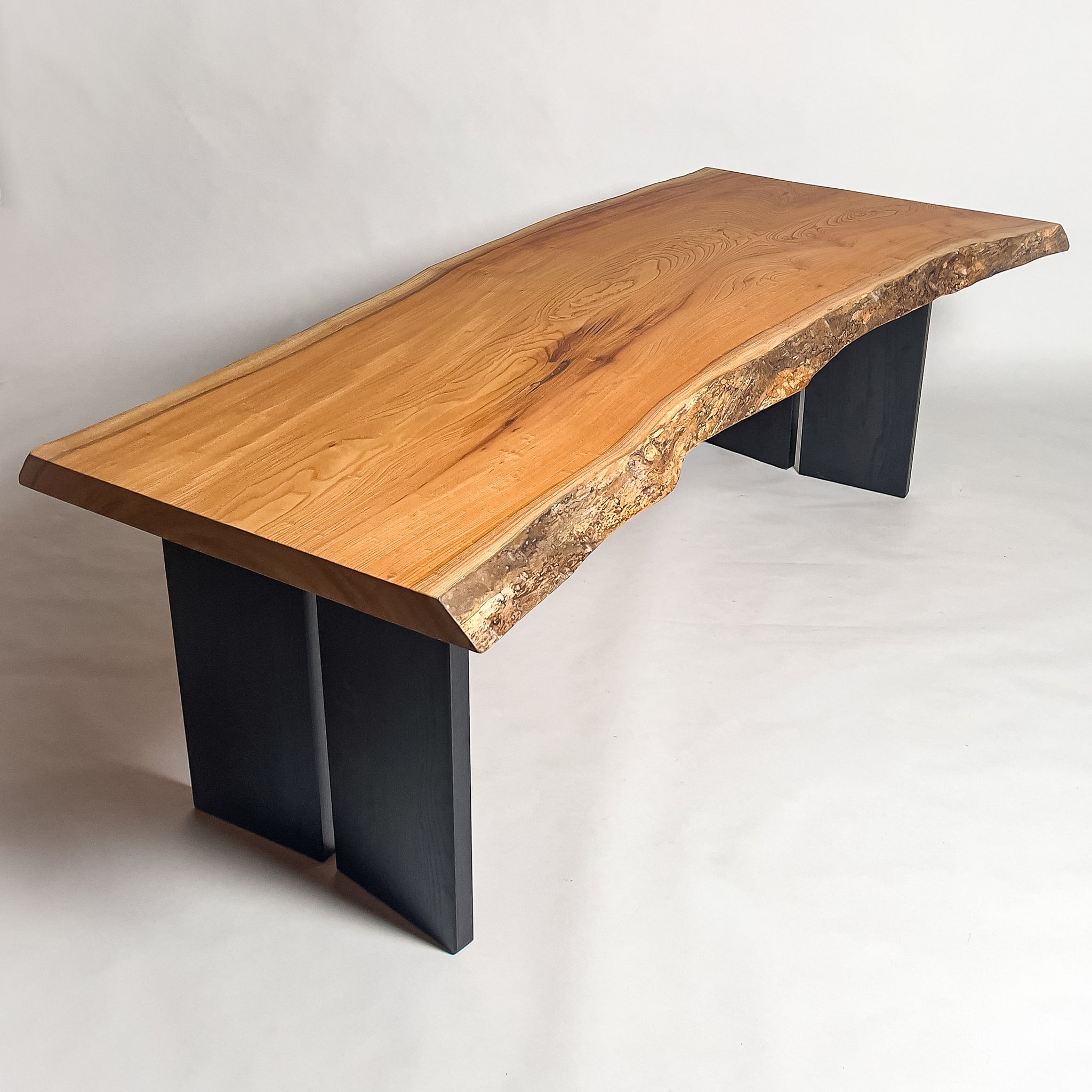 KIDOMEIMOKU 欅一枚板ダイニングテーブル｜200cm(6人掛け) – 【公式