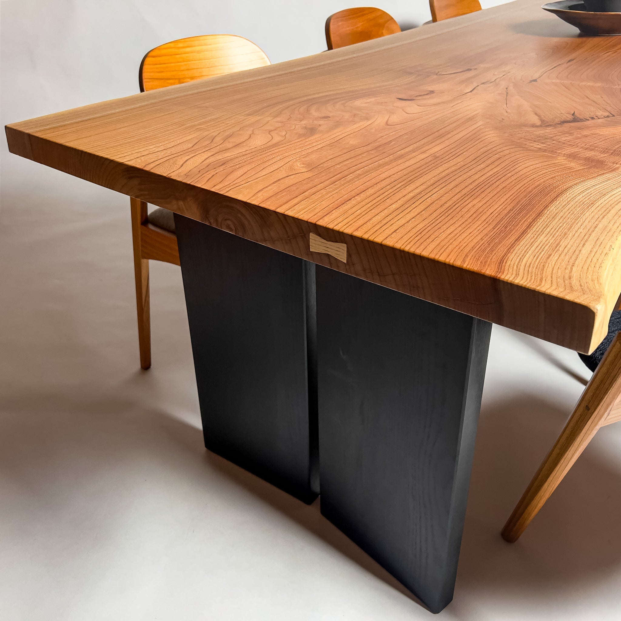 No.2085　欅（けやき）/一枚板ダイニングテーブル