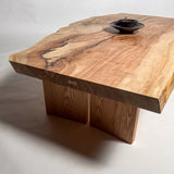 No.2072　栃（とち）/一枚板座卓