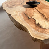 No.2072　栃（とち）/一枚板座卓