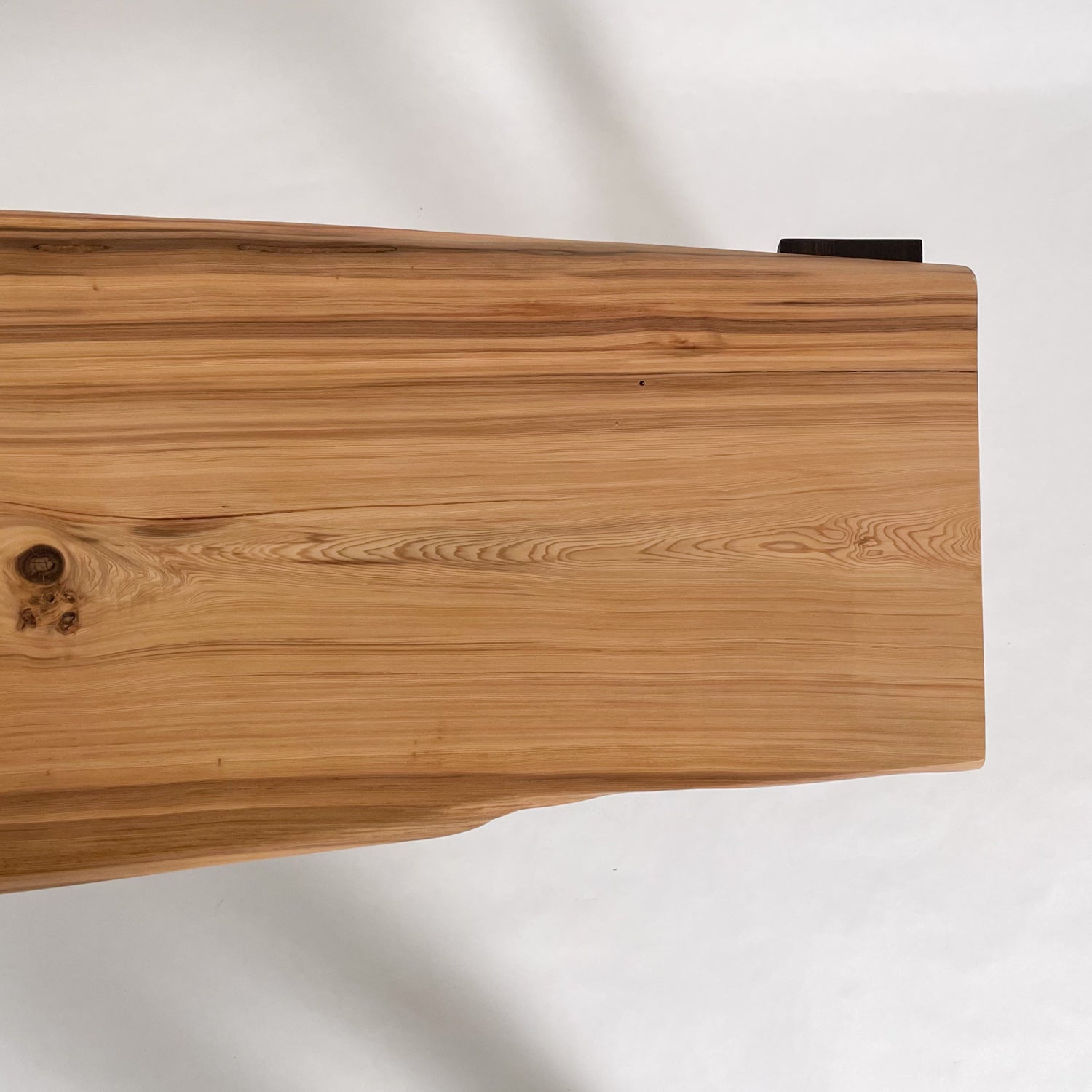 一枚板　ローテーブル　高級　希少　屋久杉 KIDOMEIMOKU 屋久杉一枚板ローテーブル｜95cm(2人掛け) – KIDO