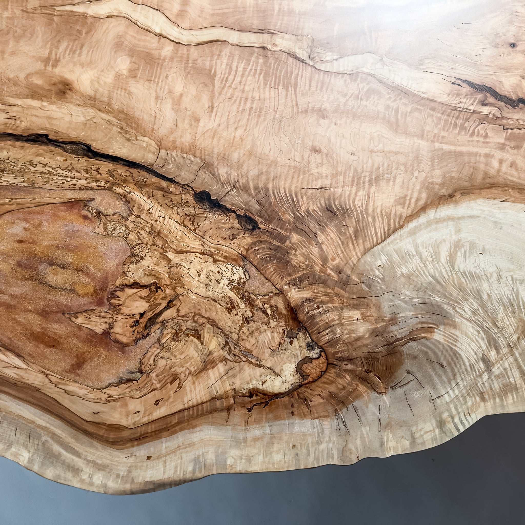 No.2072　栃（とち）/一枚板ダイニングテーブル