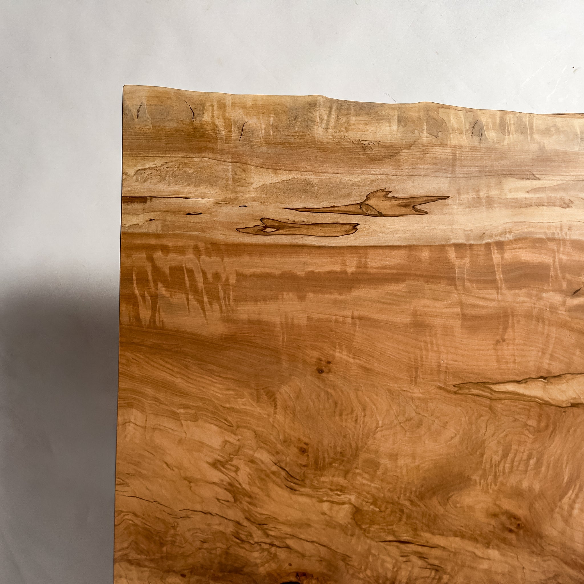 No.2072　栃（とち）/一枚板ダイニングテーブル