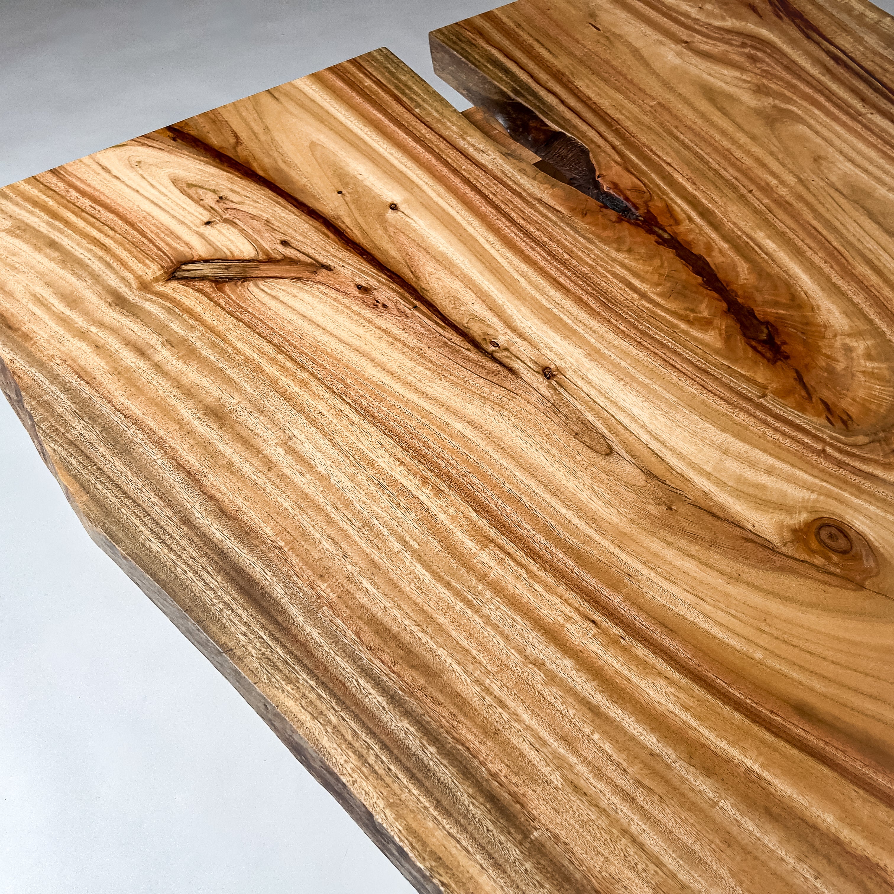 No.2080　楠（くす）/一枚板ダイニングテーブル