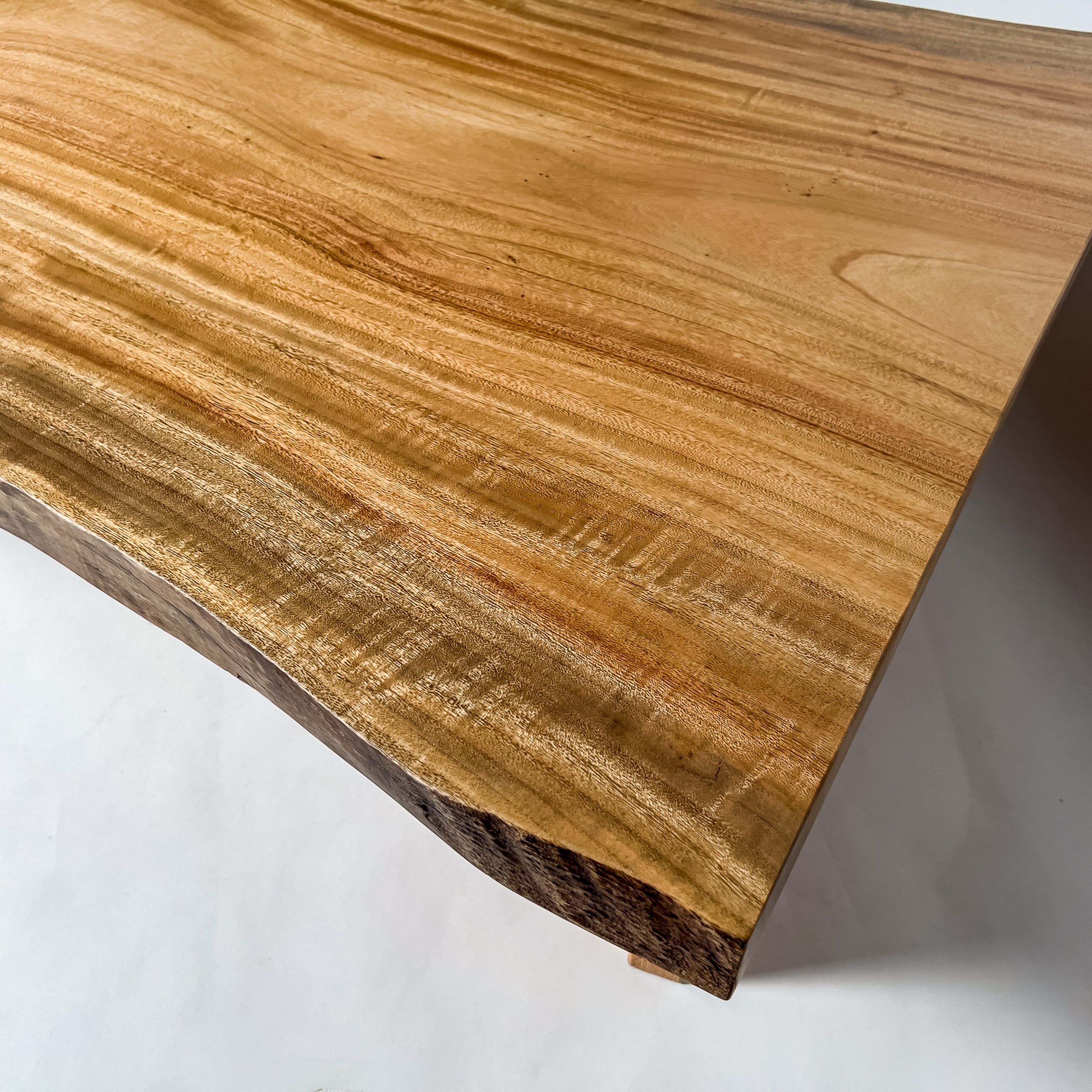 No.2080　楠（くす）/一枚板ダイニングテーブル