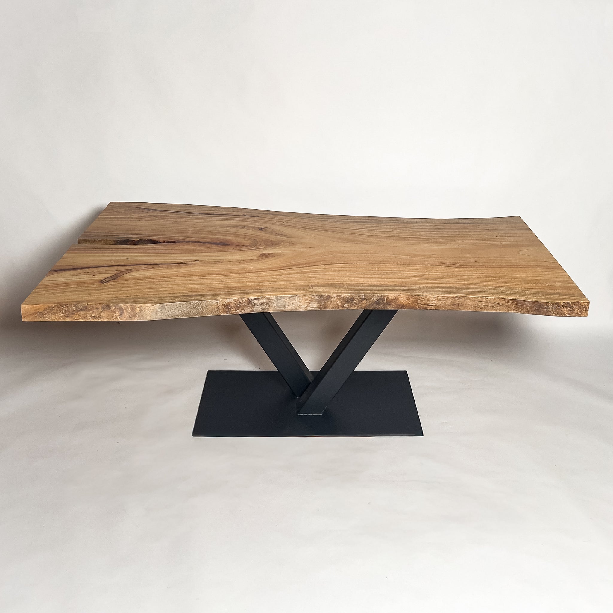 No.2080　楠（くす）/一枚板ダイニングテーブル