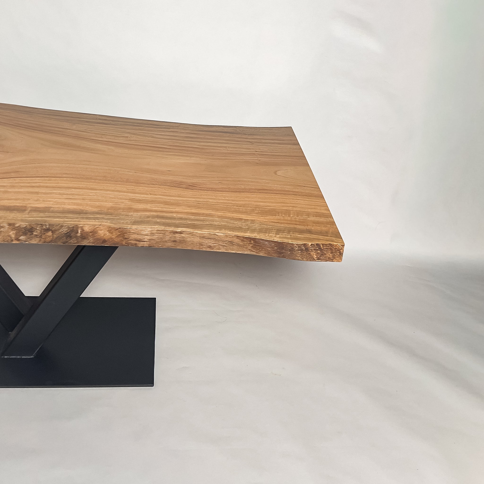 No.2080　楠（くす）/一枚板ダイニングテーブル