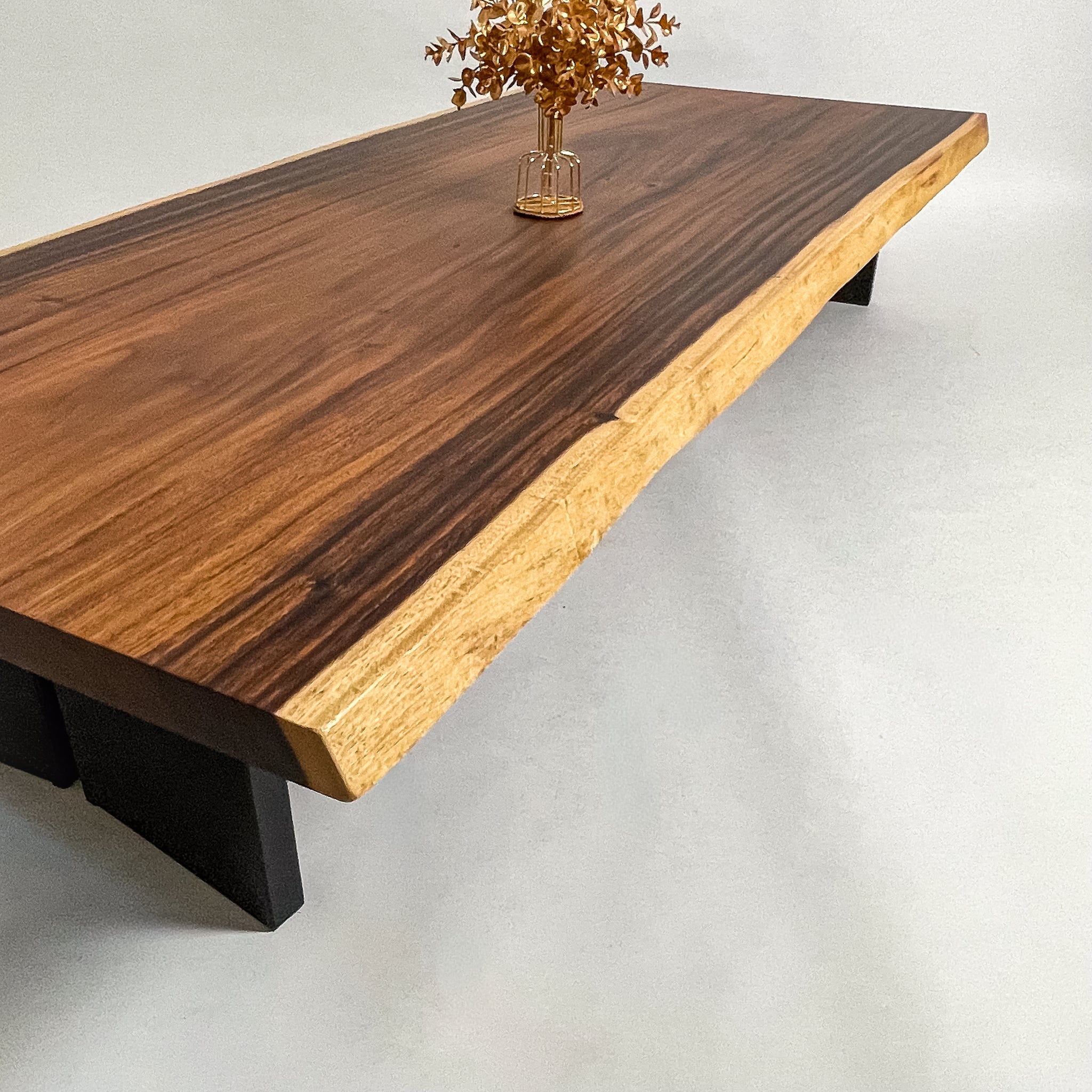 一枚板テーブル　カウンター　テレビ台　モンキーポッド　ローテーブル モンキーポッド3567 モンキーポット 乾燥材 一枚板無垢 1450x250