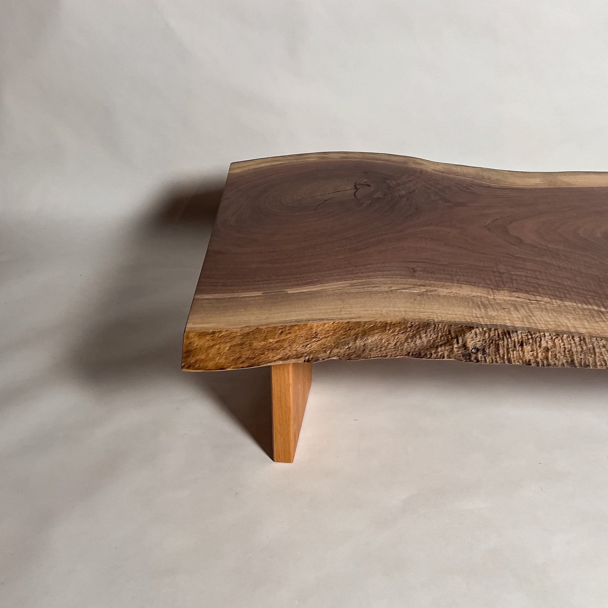 No.2086　ウォールナット/一枚板リビングテーブル