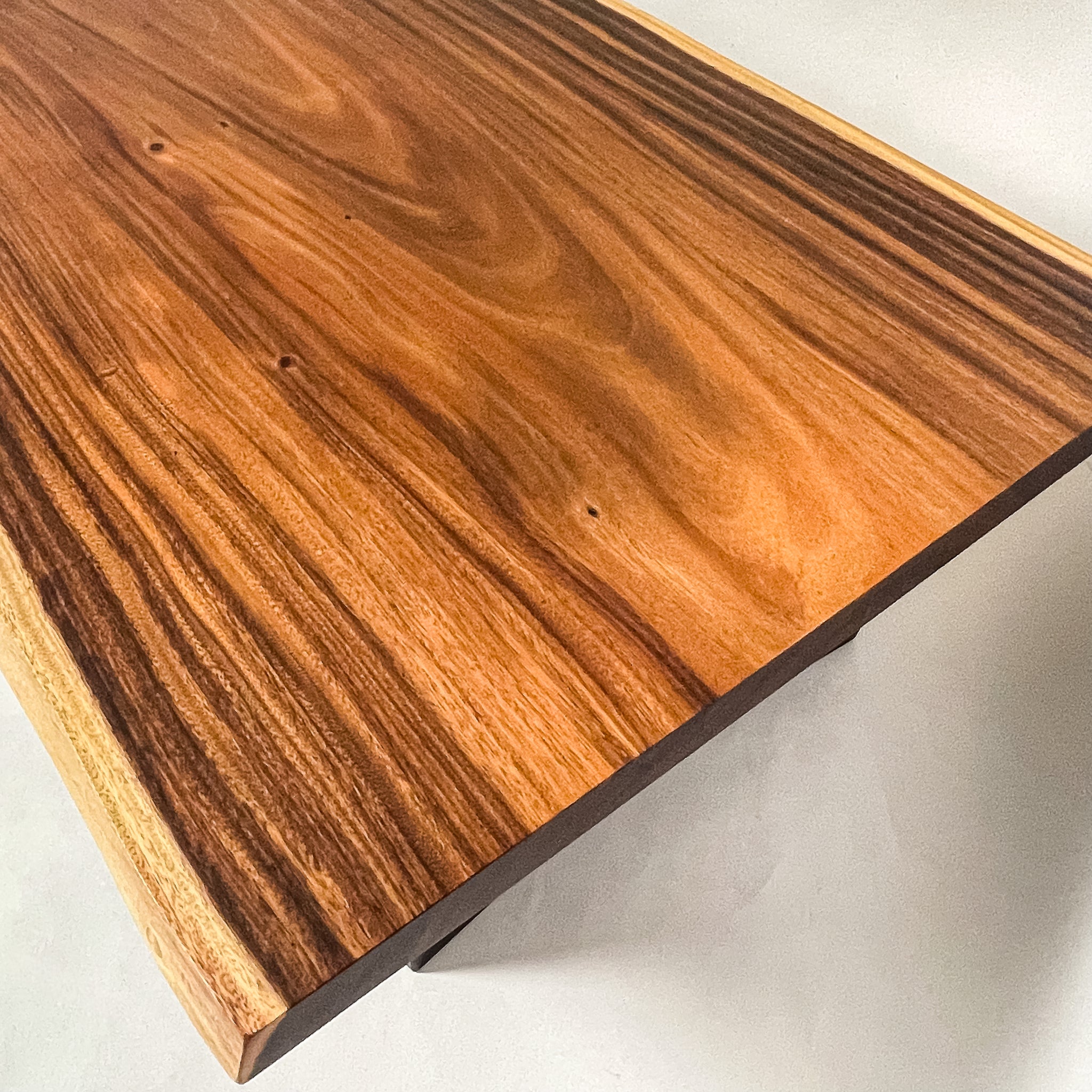 KIDOMEIMOKU モンキーポッド一枚板リビングテーブル｜210cm(6人掛け