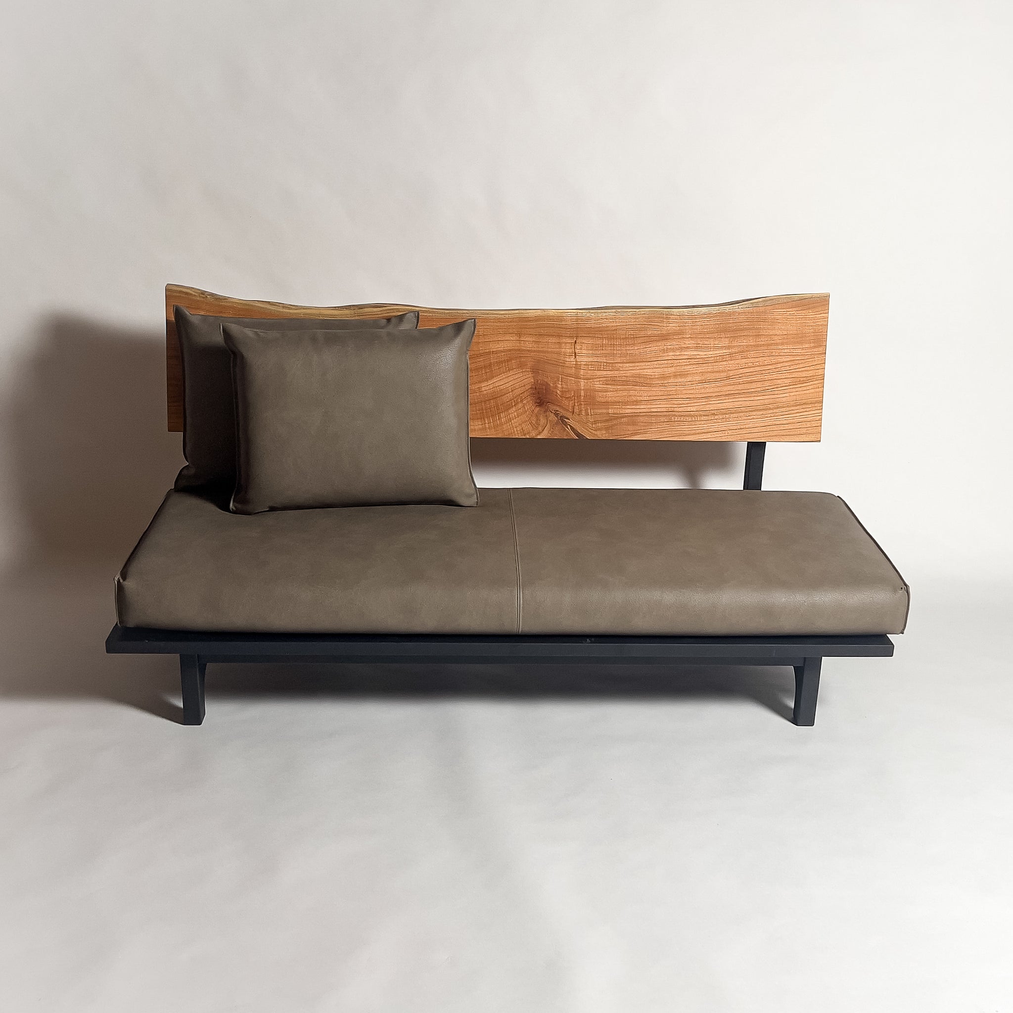 No.2046B3　センダン/天然無垢 一枚板ソファ