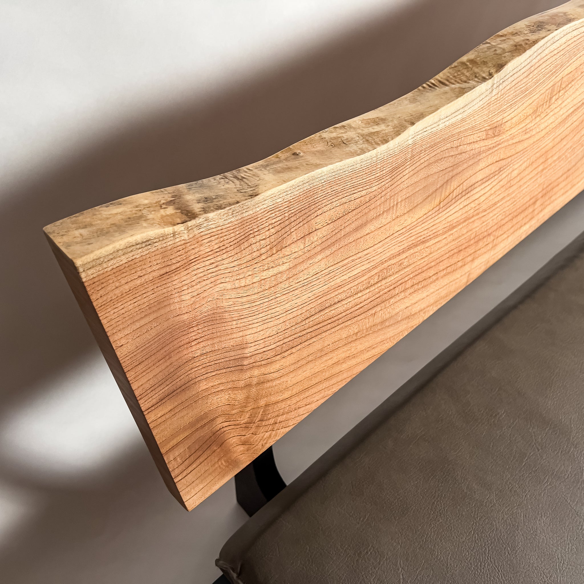 No.2046B3　センダン/天然無垢 一枚板ソファ