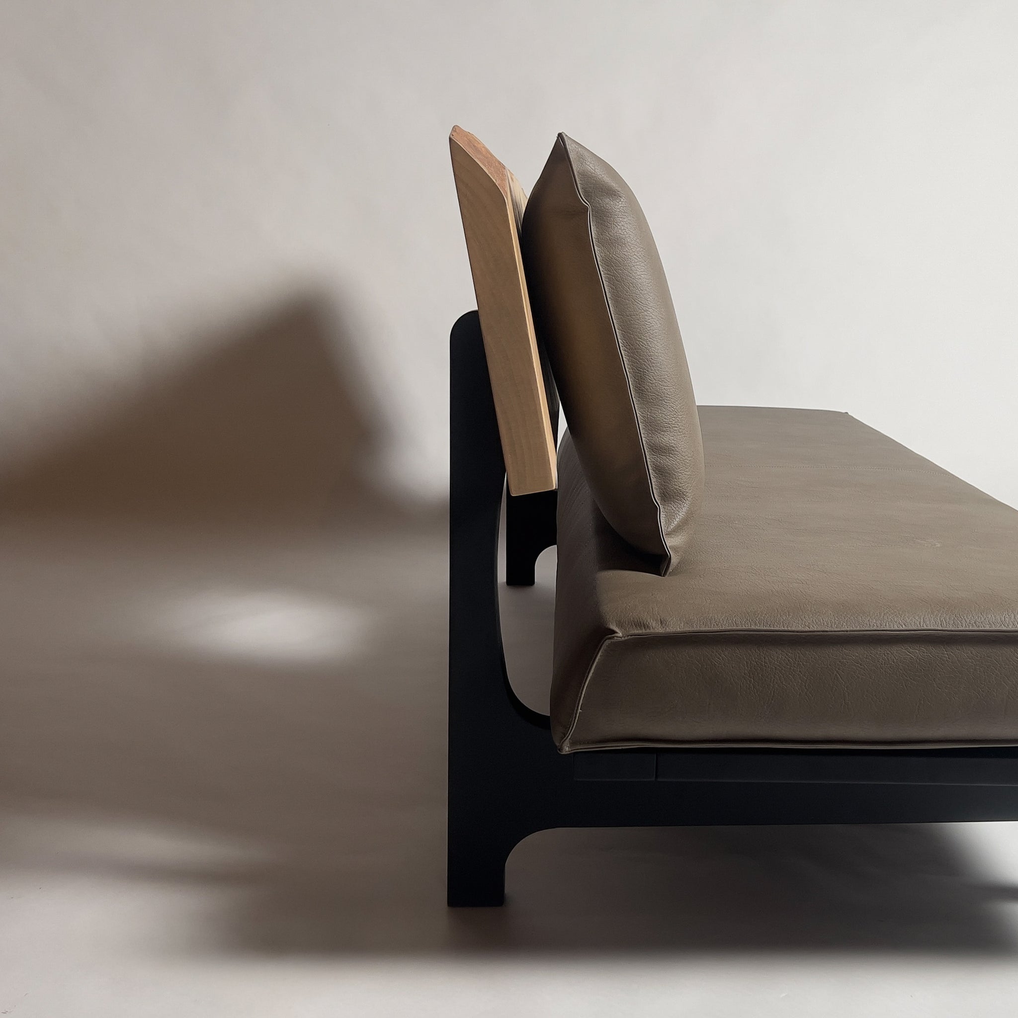 No.2266B　楠（くす）/天然無垢 一枚板ソファ