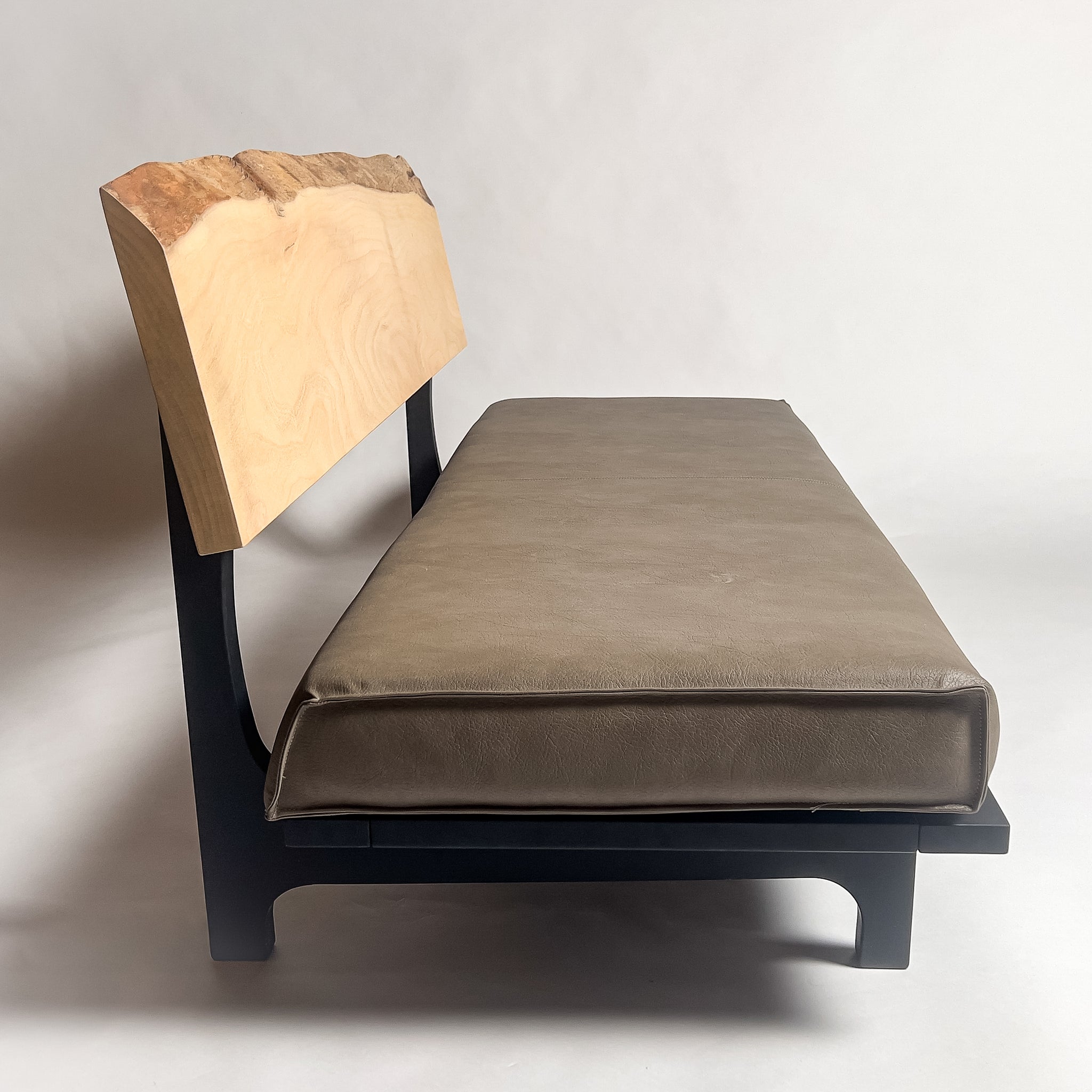 楠 天然木 一枚板ソファ 3人掛け 真横 クッションなし