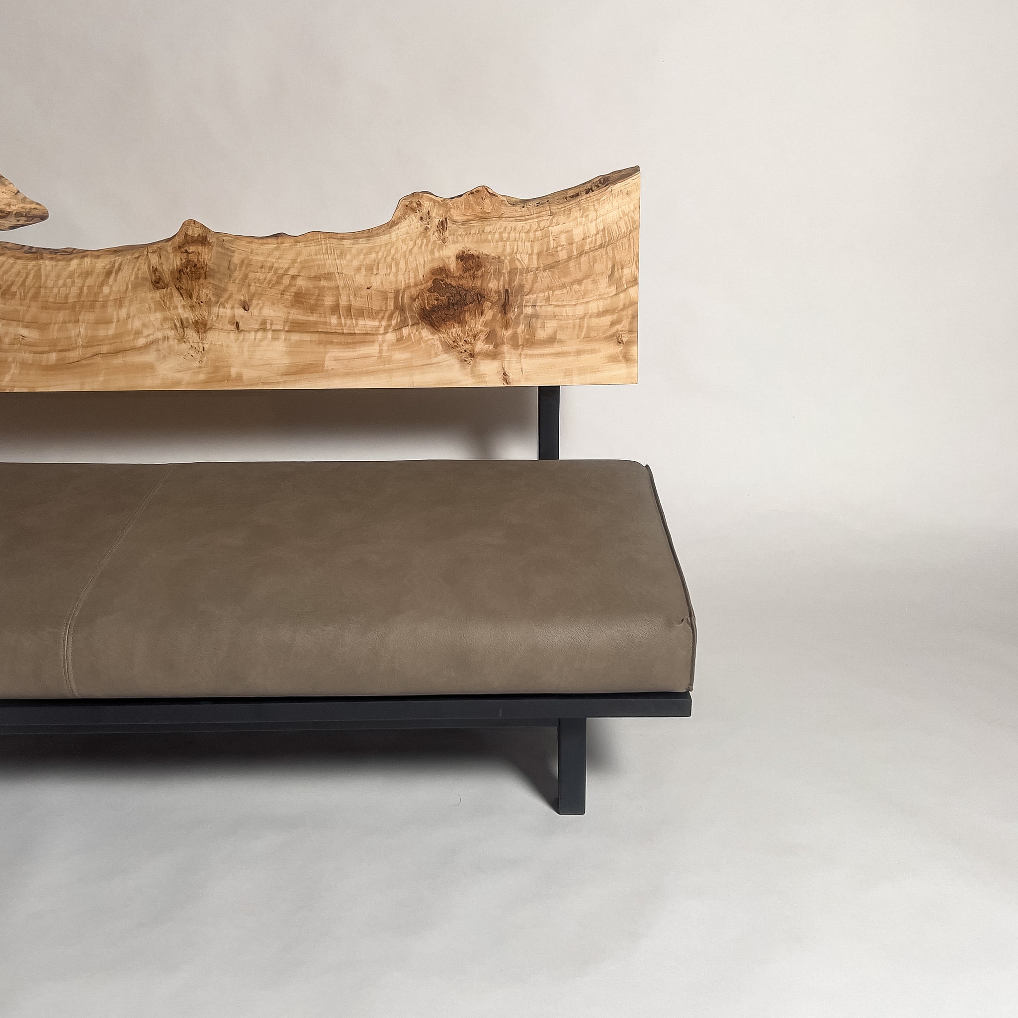 ポプラ 高級 一枚板ソファ 3人掛け 横右半分 クッションなし