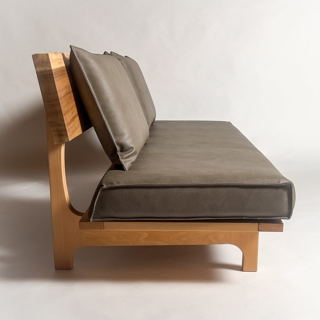 欅 天然木 一枚板ソファ 3人掛け 真横 クッションあり