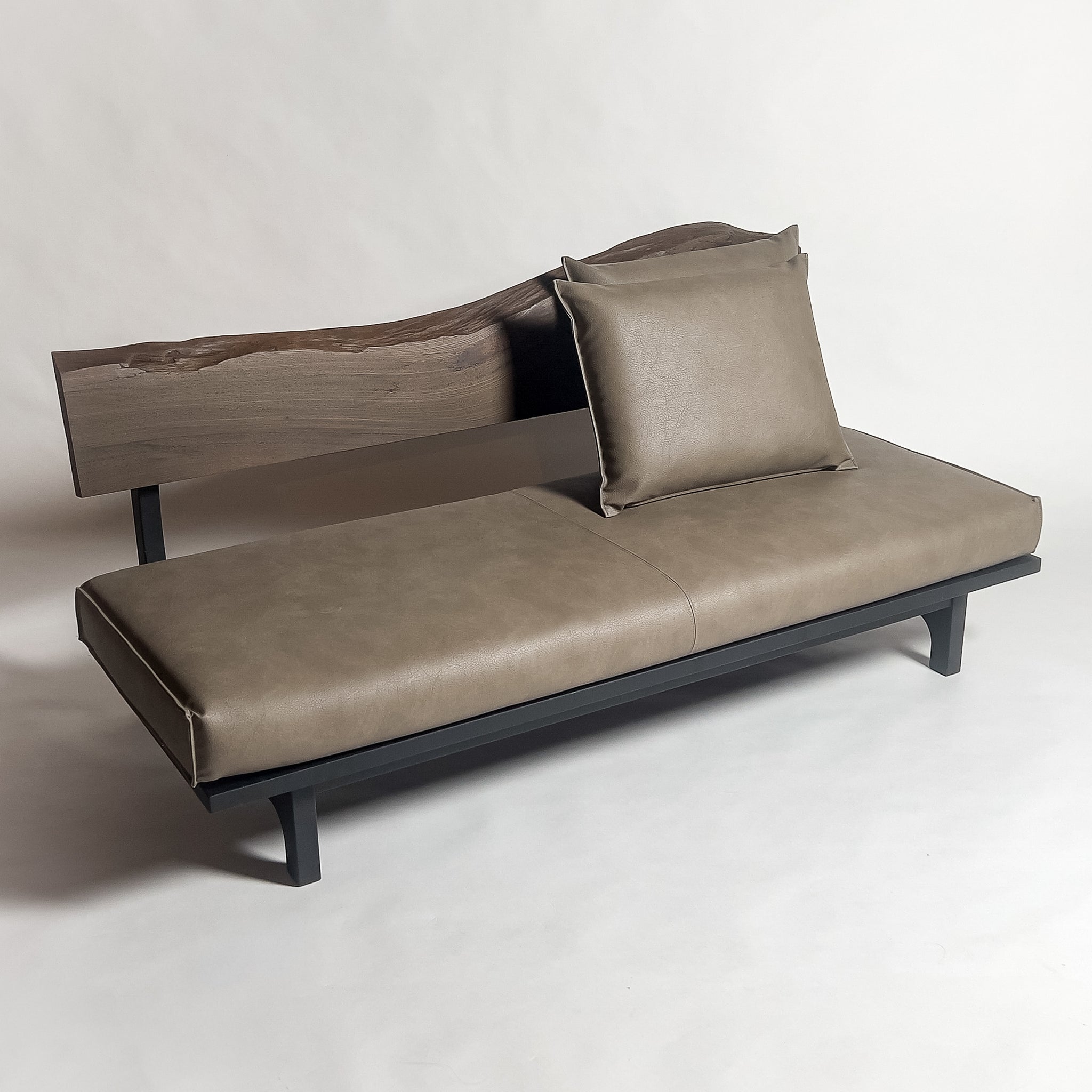 No.2051B3　神代欅（じんだいけやき）/天然無垢 一枚板ソファ