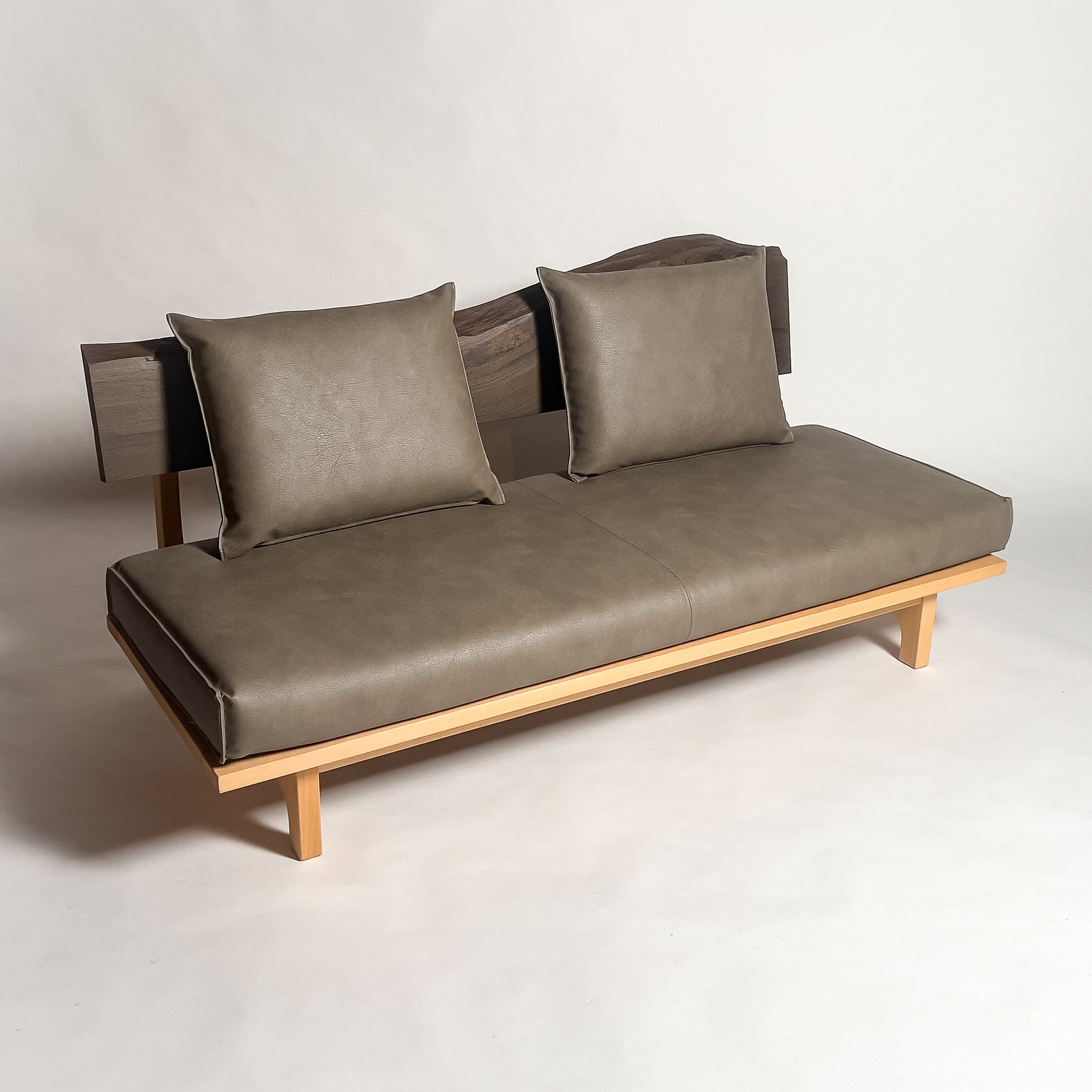 No.2051N3　神代欅（じんだいけやき）/天然無垢 一枚板ソファ