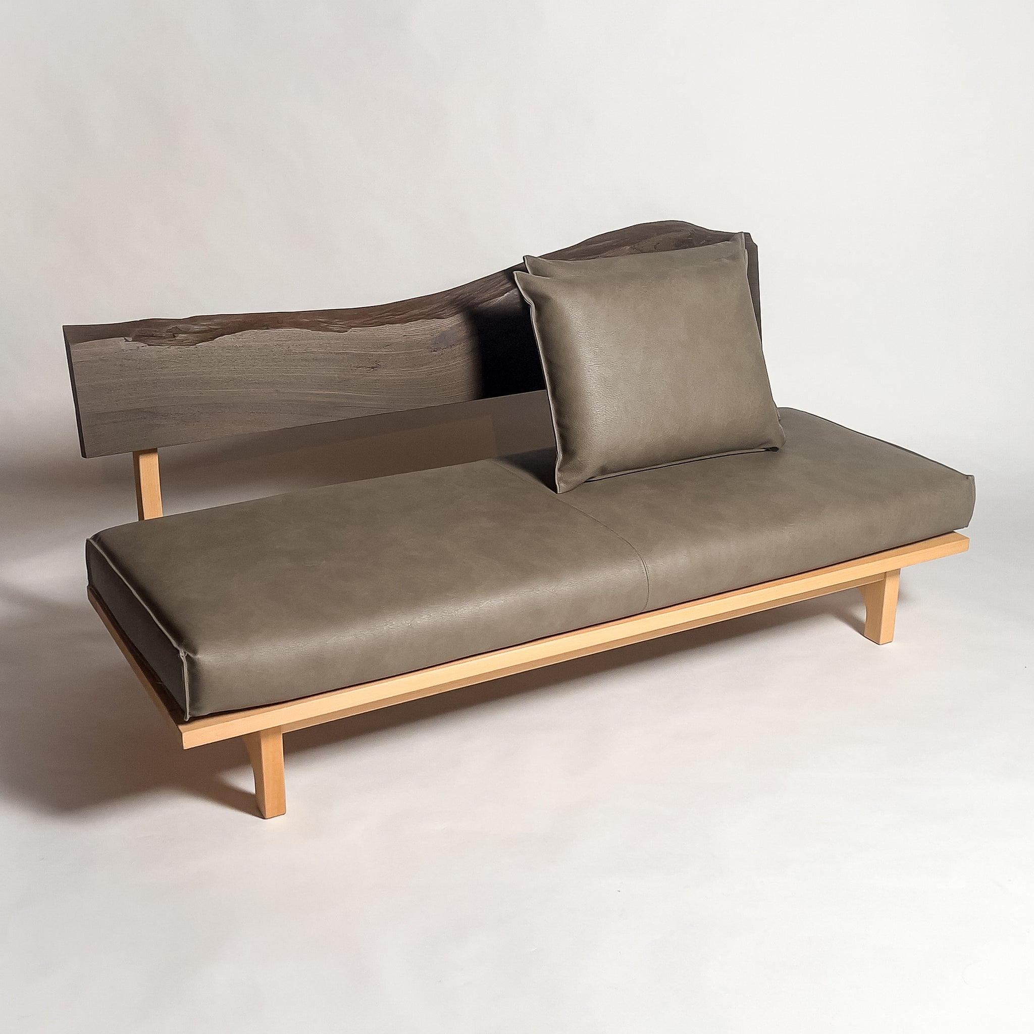 No.2051N3　神代欅（じんだいけやき）/天然無垢 一枚板ソファ