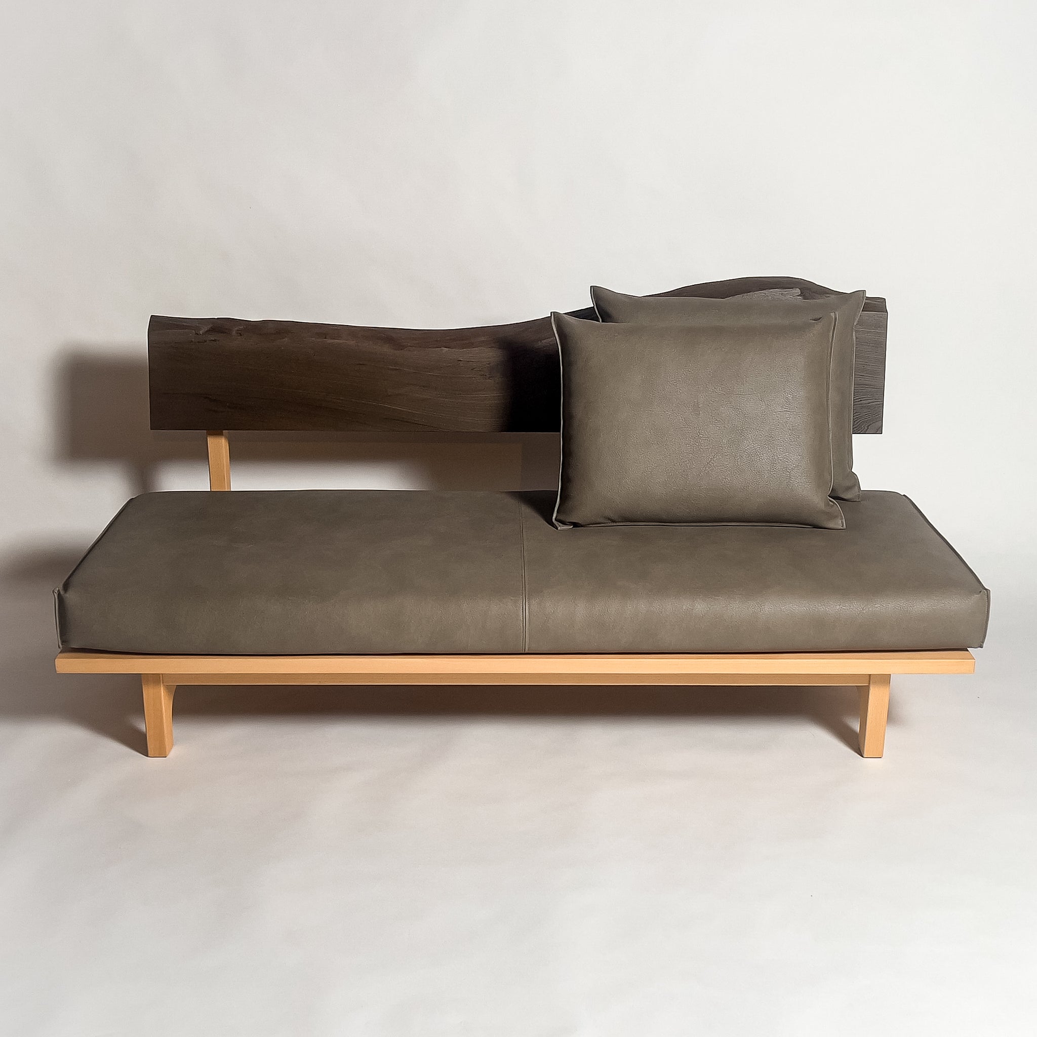 No.2051N3　神代欅（じんだいけやき）/天然無垢 一枚板ソファ