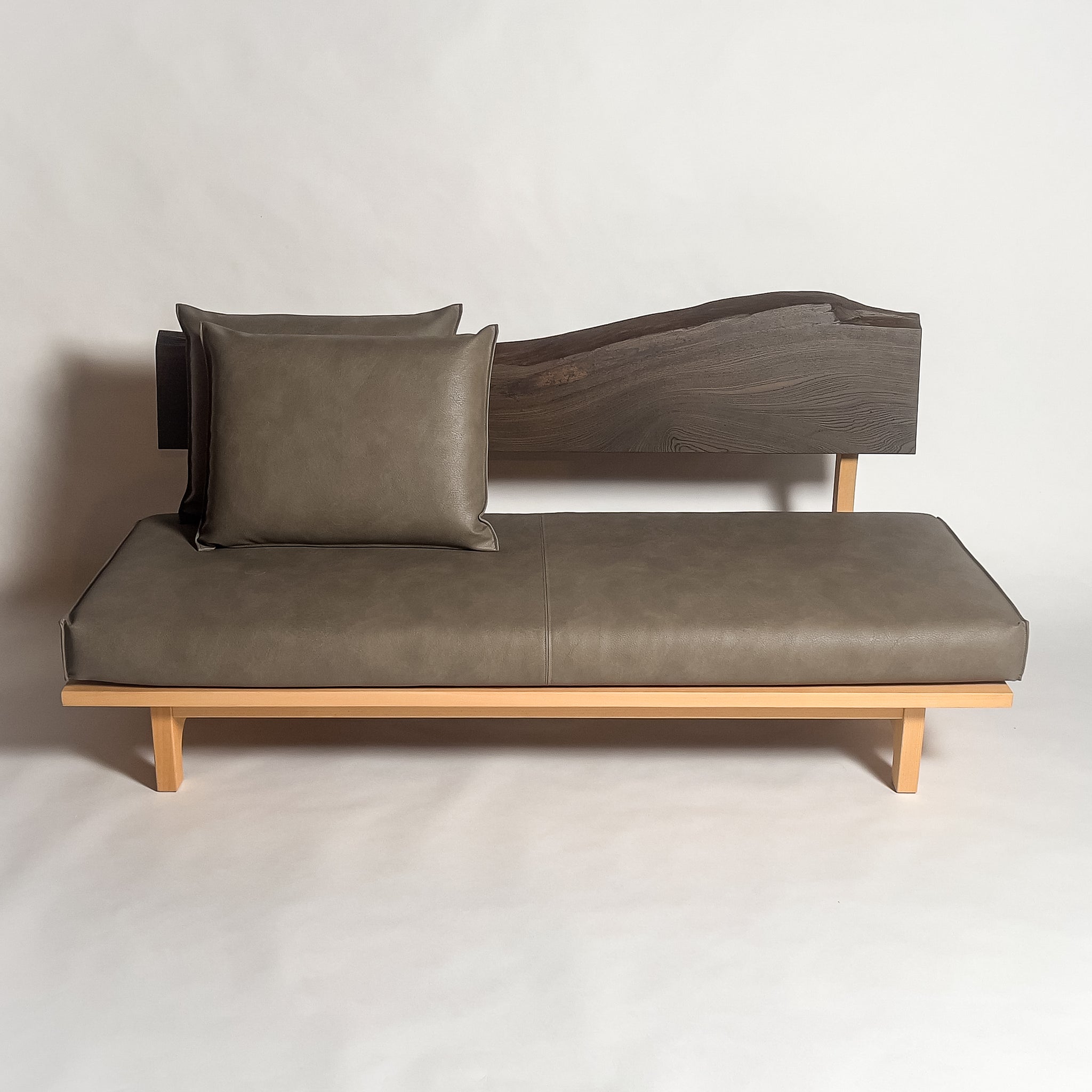 No.2051N3　神代欅（じんだいけやき）/天然無垢 一枚板ソファ