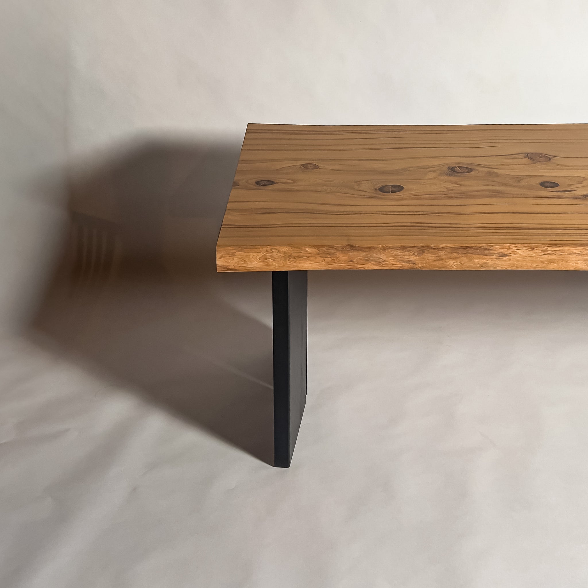 No.1595　屋久杉/一枚板ダイニングテーブル