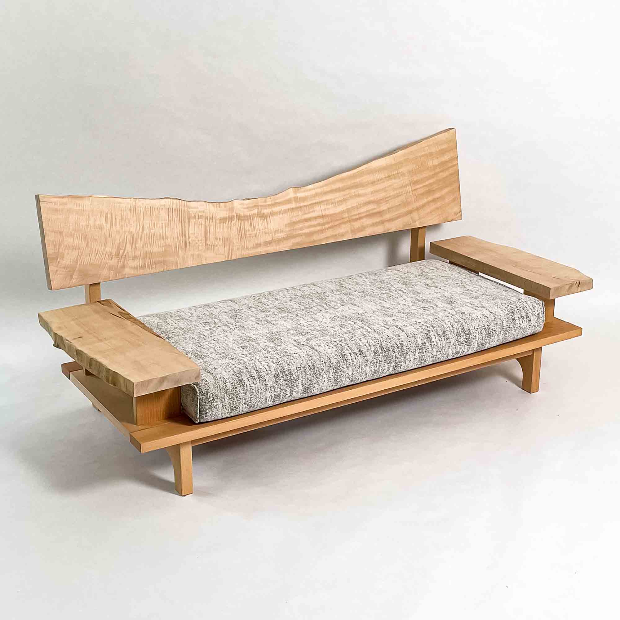 栃無垢材 一枚板ソファ 2人掛け 斜め クッションなし