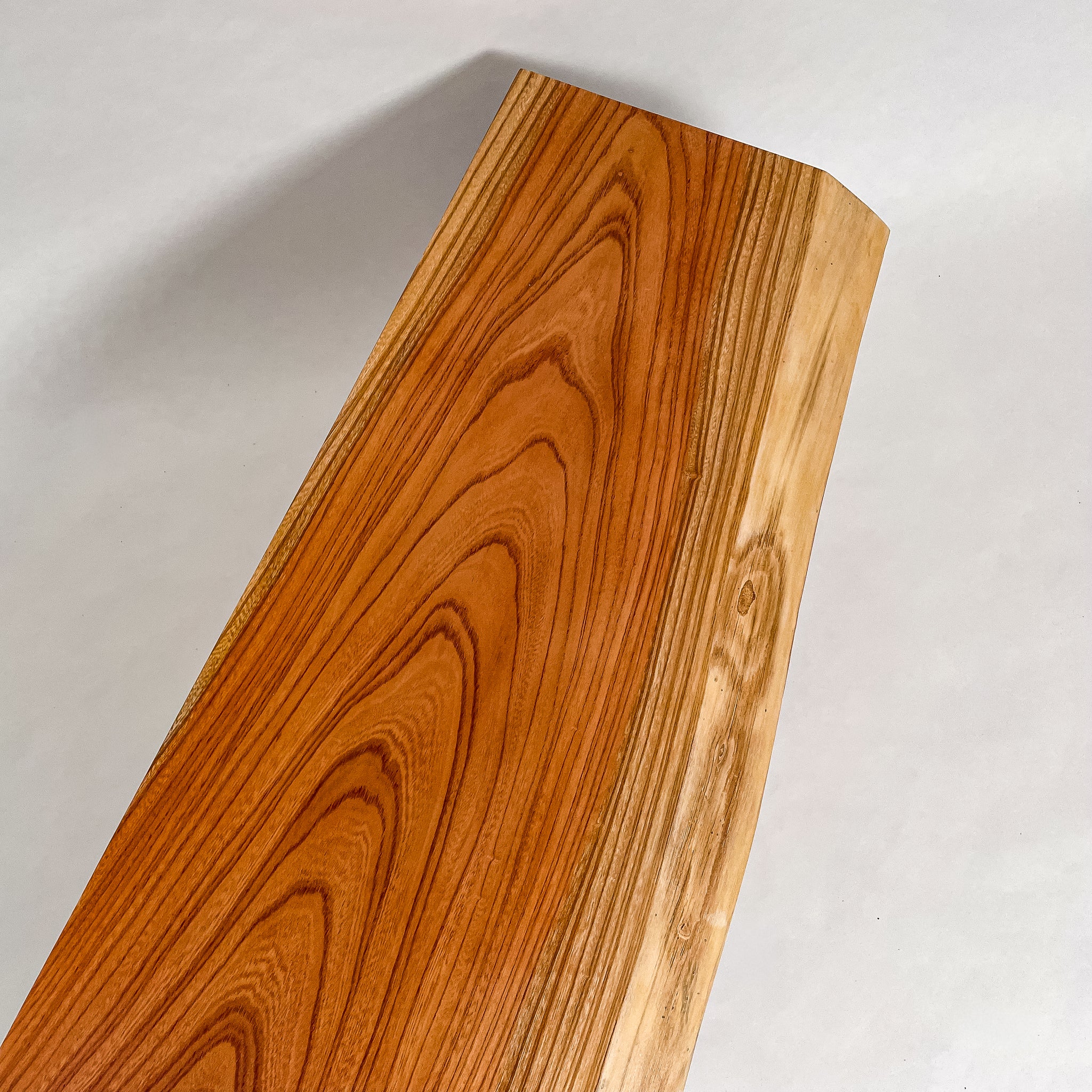 No.2030　欅（けやき）/一枚板カウンター