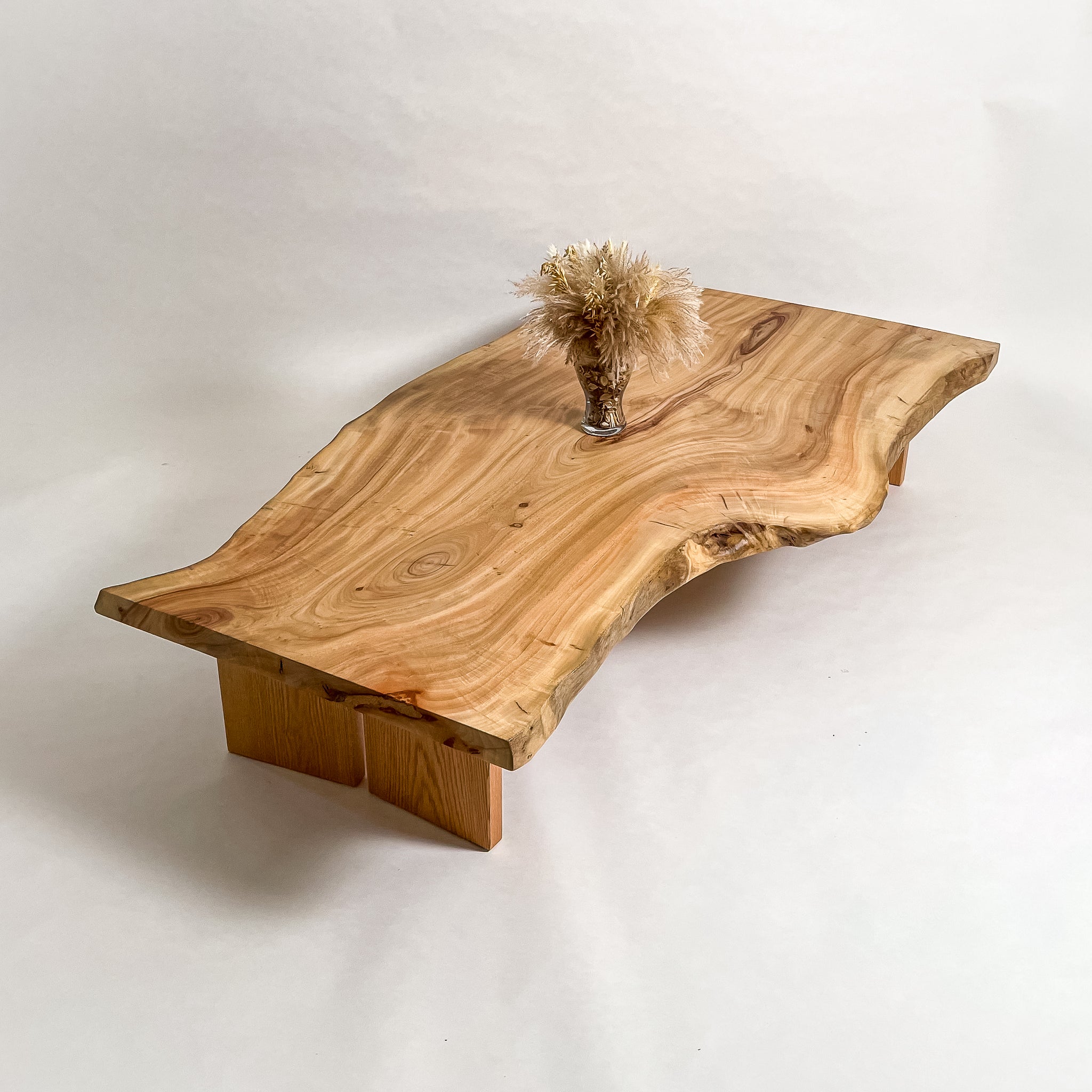 No.1932　楠（くす）/一枚板座卓