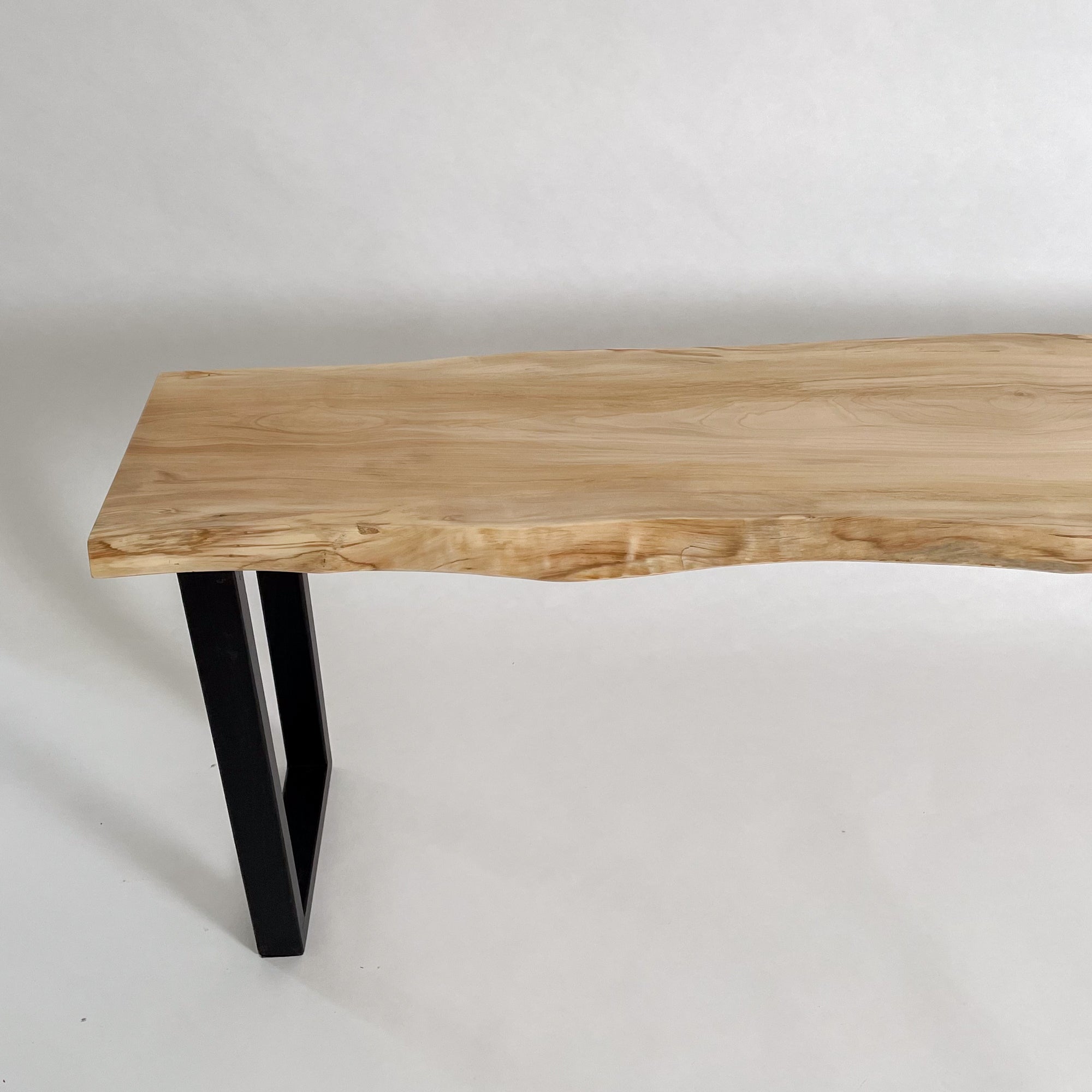 KIDOMEIMOKU 栃一枚板カウンター｜180cm(3人掛け) – 【公式】KIDO