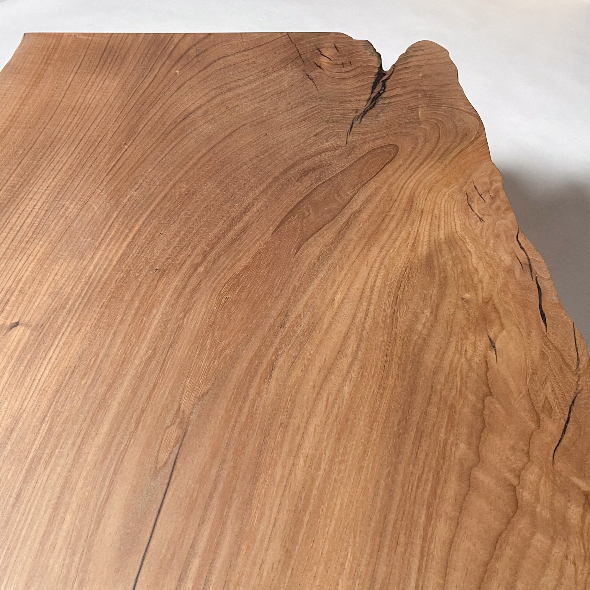 KIDO MEIMOKU 神代欅一枚板デスク｜135cm – KIDO MEIMOKU公式