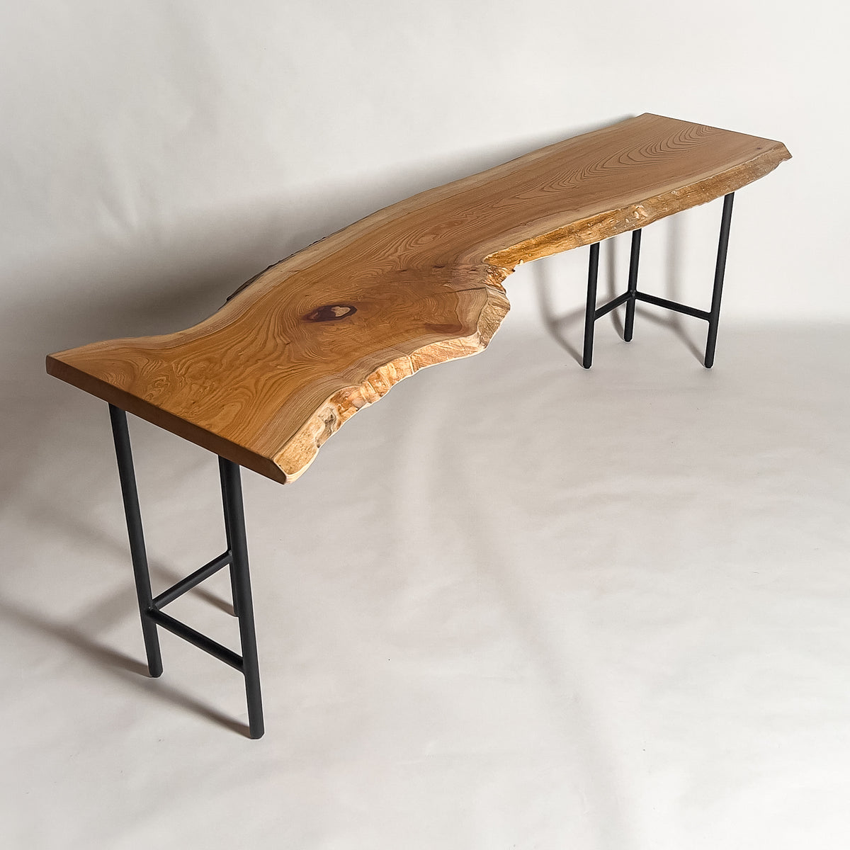 KIDOMEIMOKU 欅一枚板カウンター｜210cm(3人掛け) – 鬼童銘木