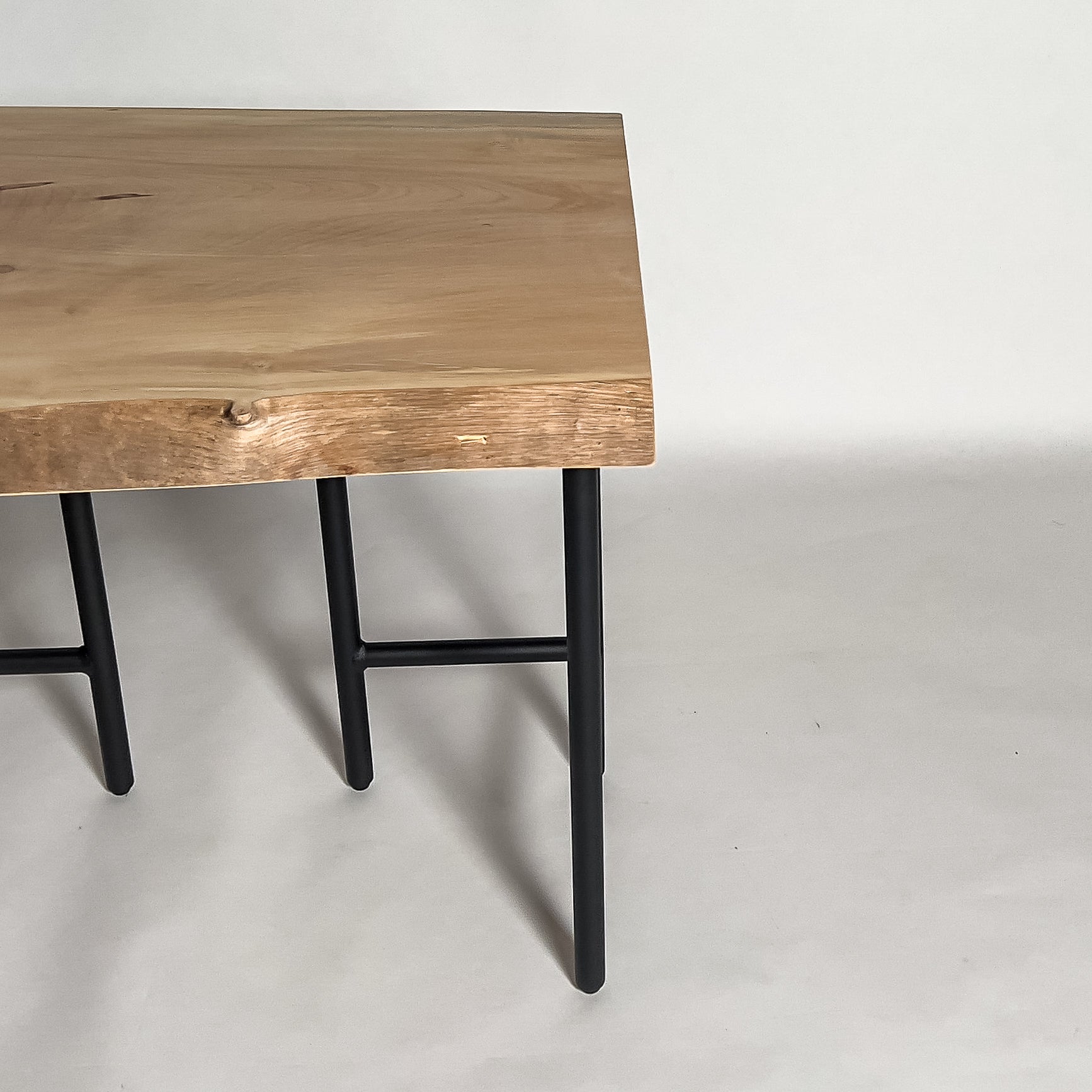 No.2123　栃（とち）/一枚板デスク