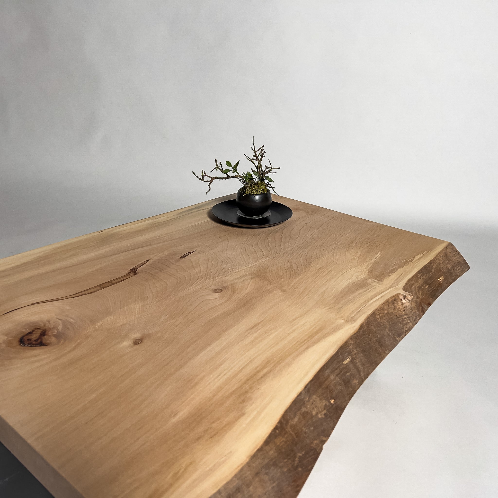 No.2123　栃（とち）/一枚板ローテーブル