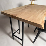 No.2107　栃（とち）/一枚板デスク