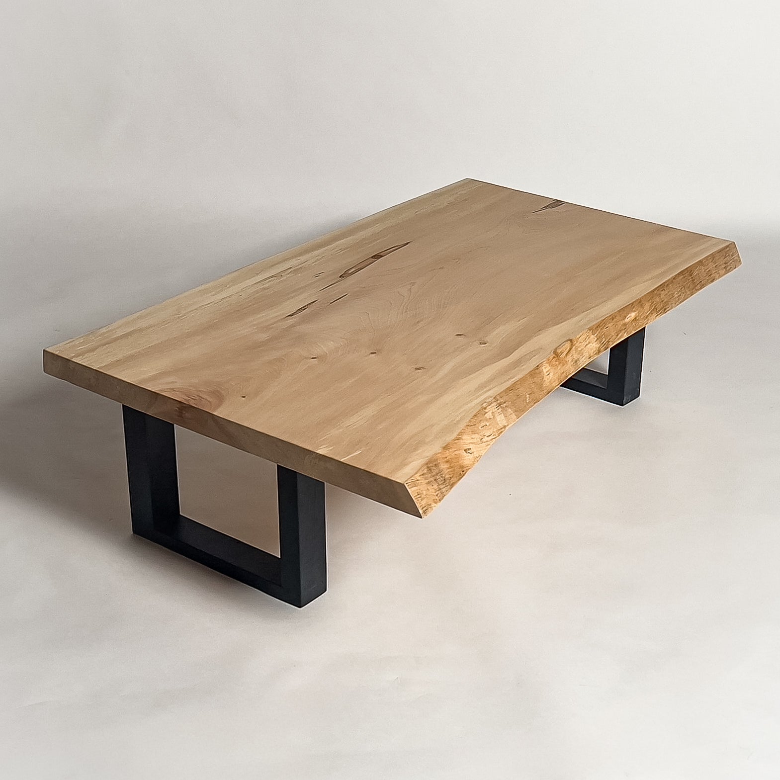 No.2107　栃（とち）/一枚板ローテーブル