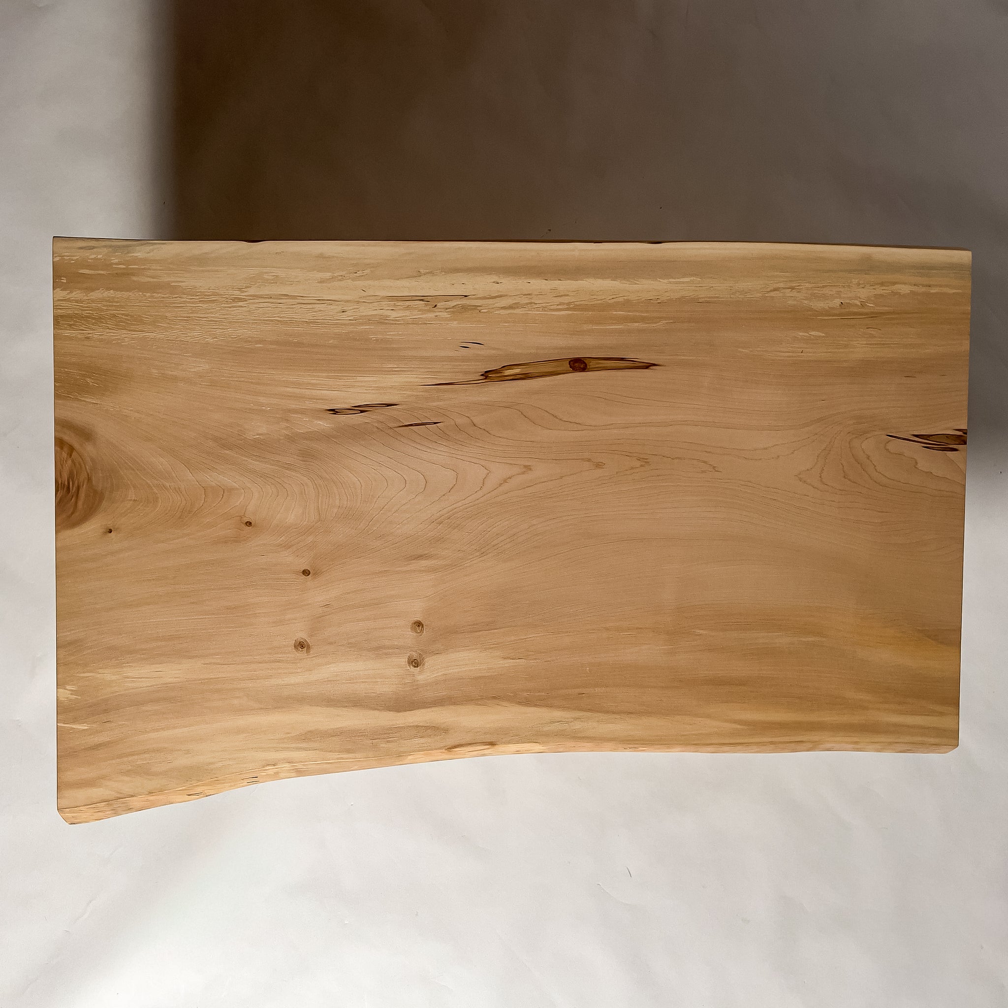 No.2107　栃（とち）/一枚板デスク