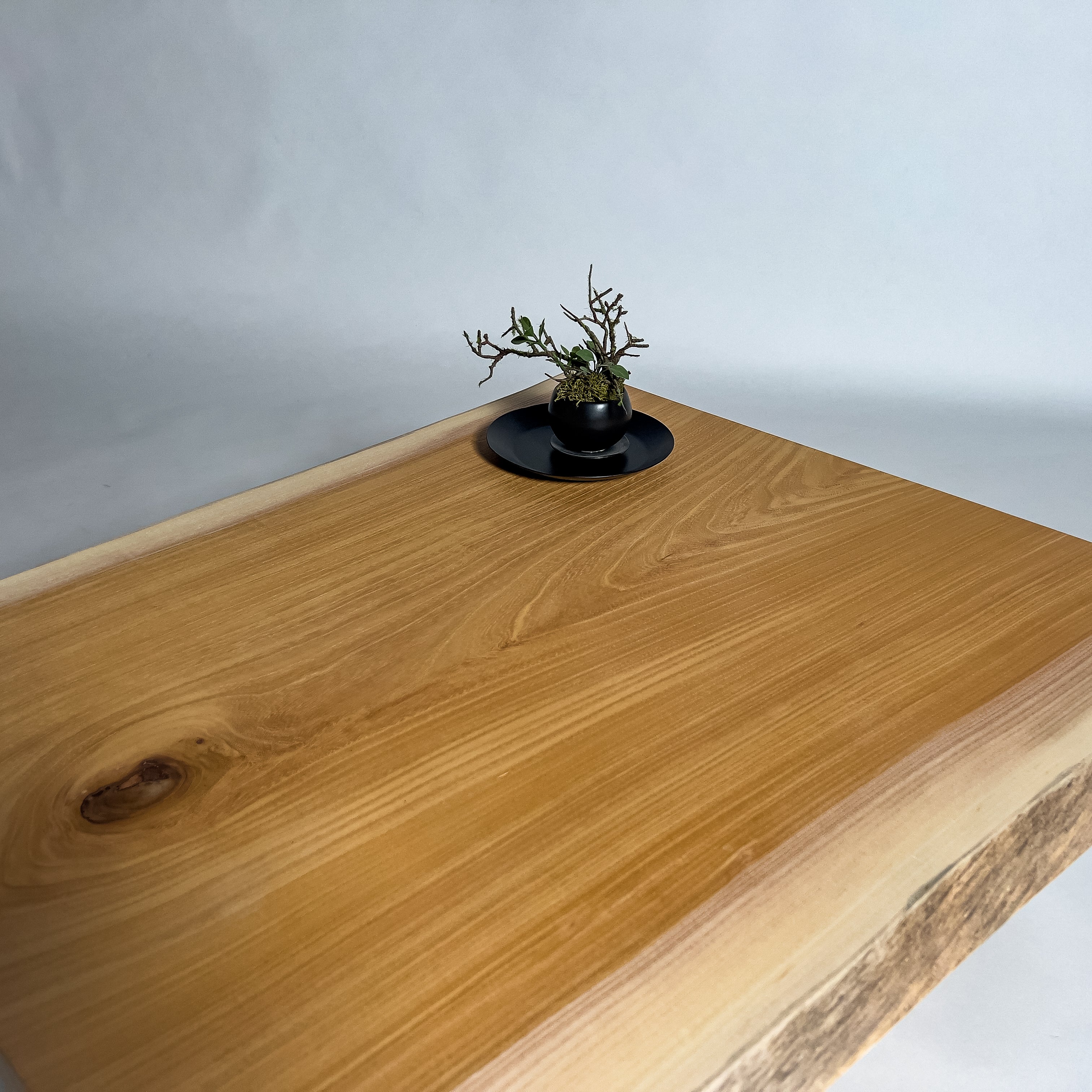 M*t様 別注！！一枚板ローテーブル　リビングテーブル　欅(ケヤキ) 欅（けやき）一枚板テーブル｜【公式】KIDO MEIMOKU（鬼童銘木