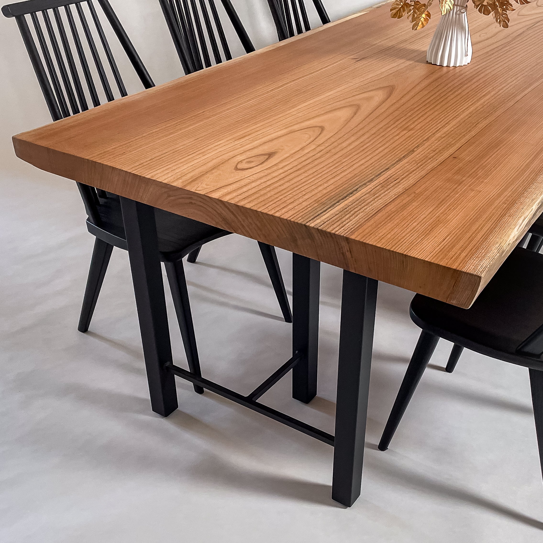 No.2044　欅（けやき）/一枚板ダイニングテーブル